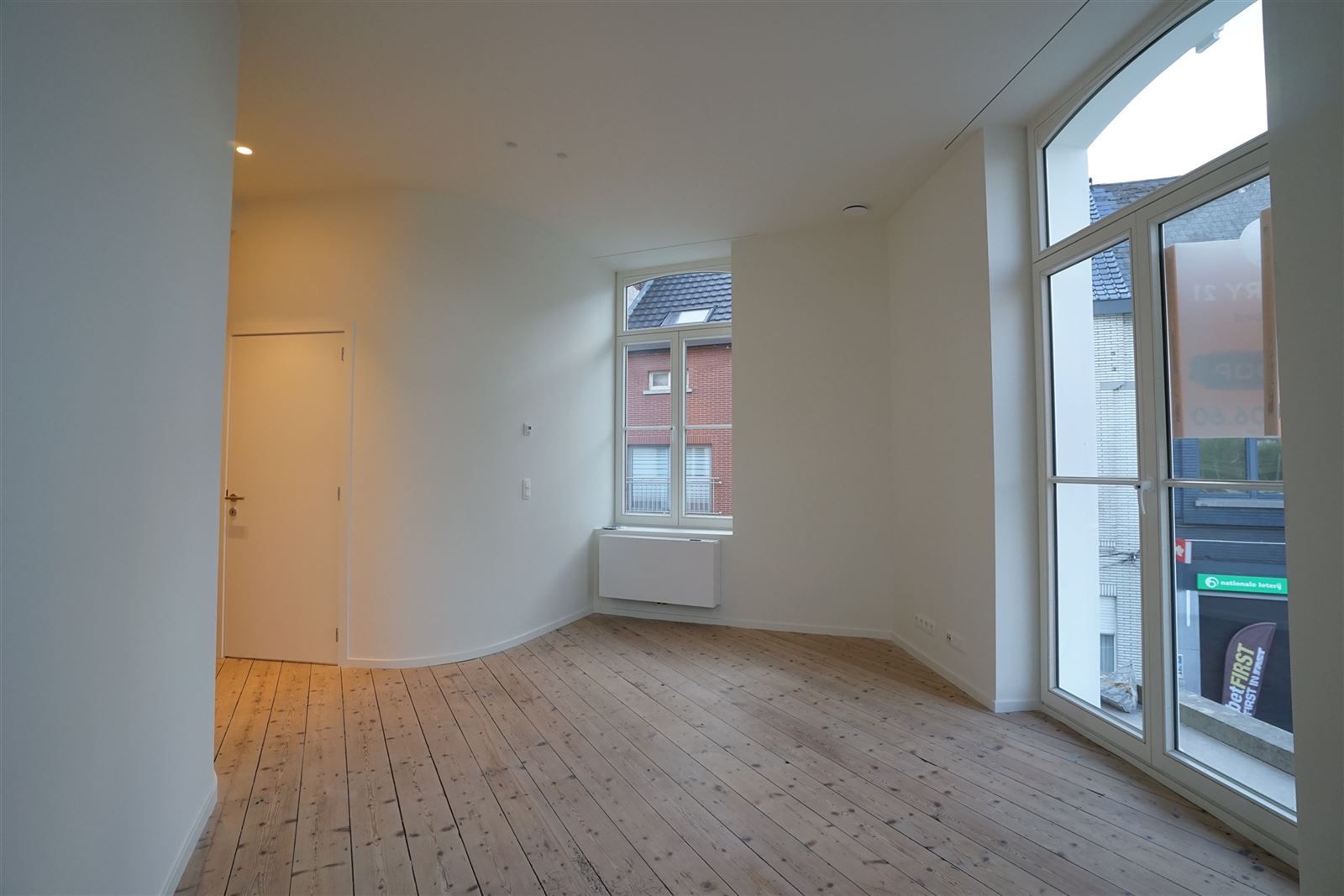 Instapklaar appartement te centrum Zottegem! foto 9