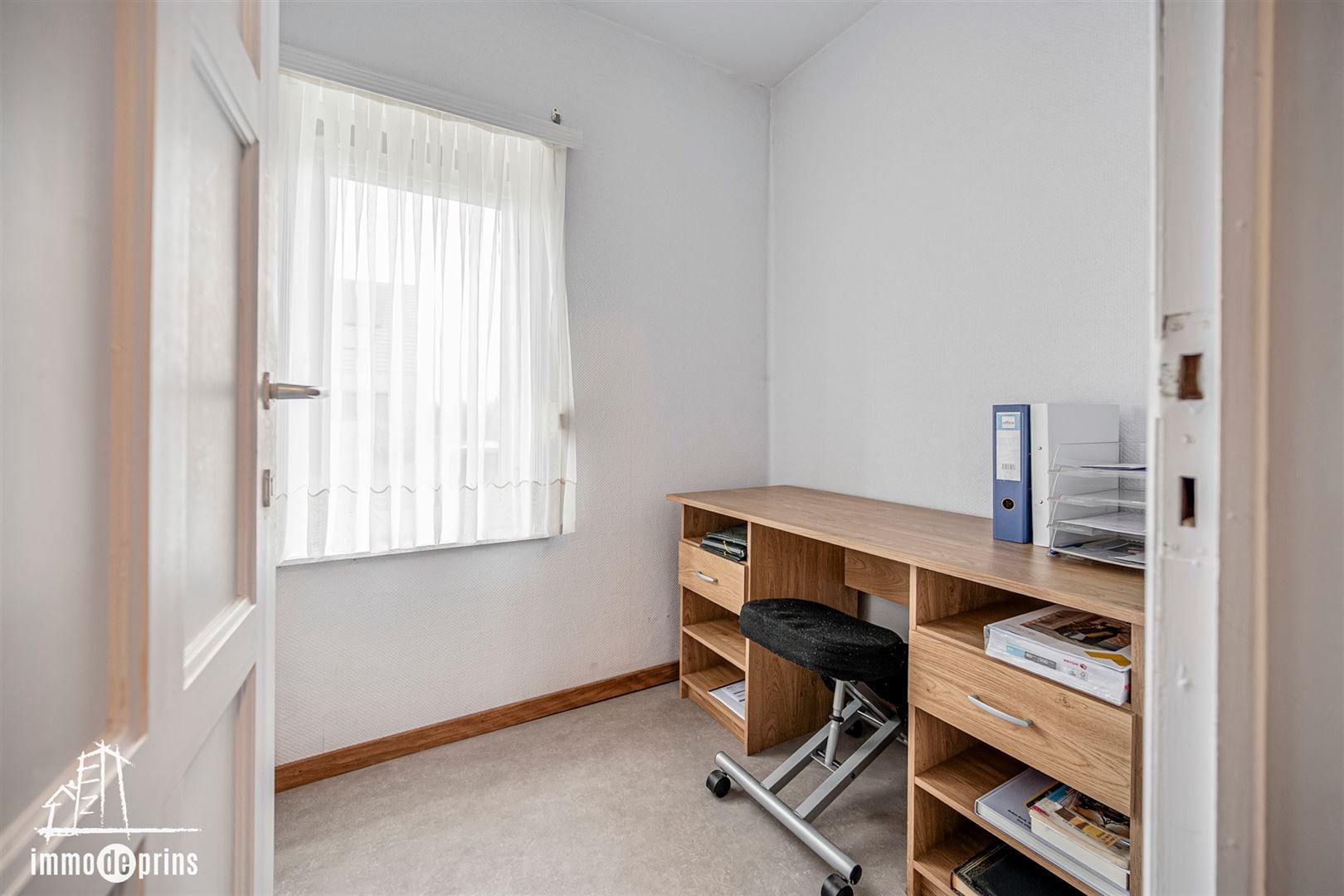 Woning met garage foto 16