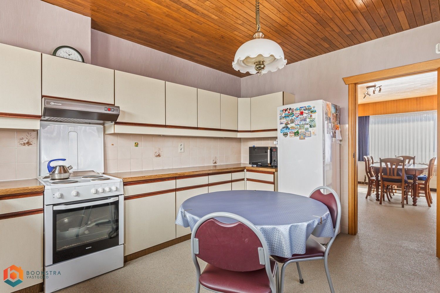 Ruime woning met 5 slpkrs en volledig ingerichte vergunde (woon)chalet 85m² op een perceel van 1117 m² foto 6