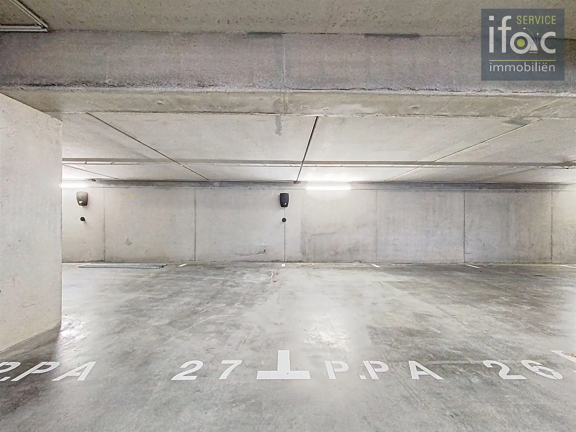 Luxe appartement met ruim terras en 2 autostaanplaatsen op de prestigieuze Panquin site naast het Park van Tervuren foto 16