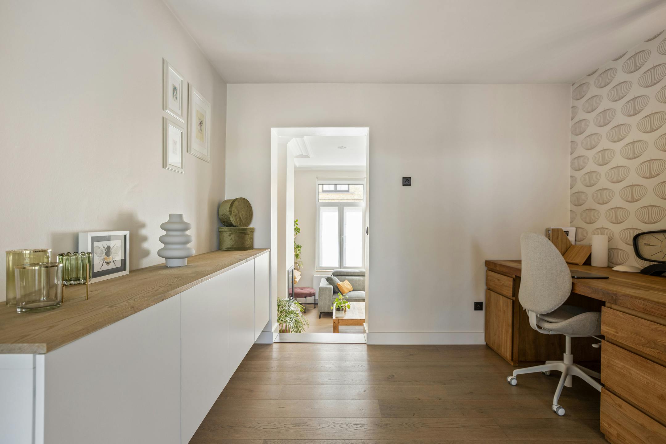Gerenoveerde herenwoning met 3 slaapkamers en tuin. foto 16