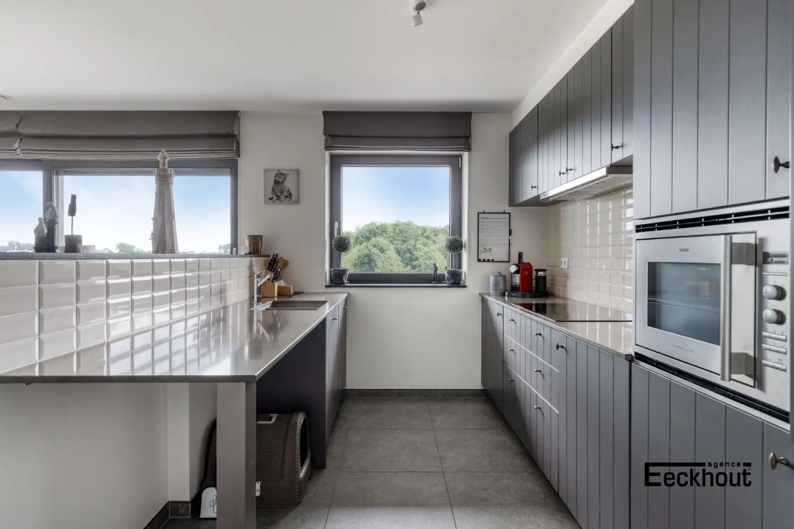 Modern 2-slaapkamer appartement met open zicht op groen foto 8