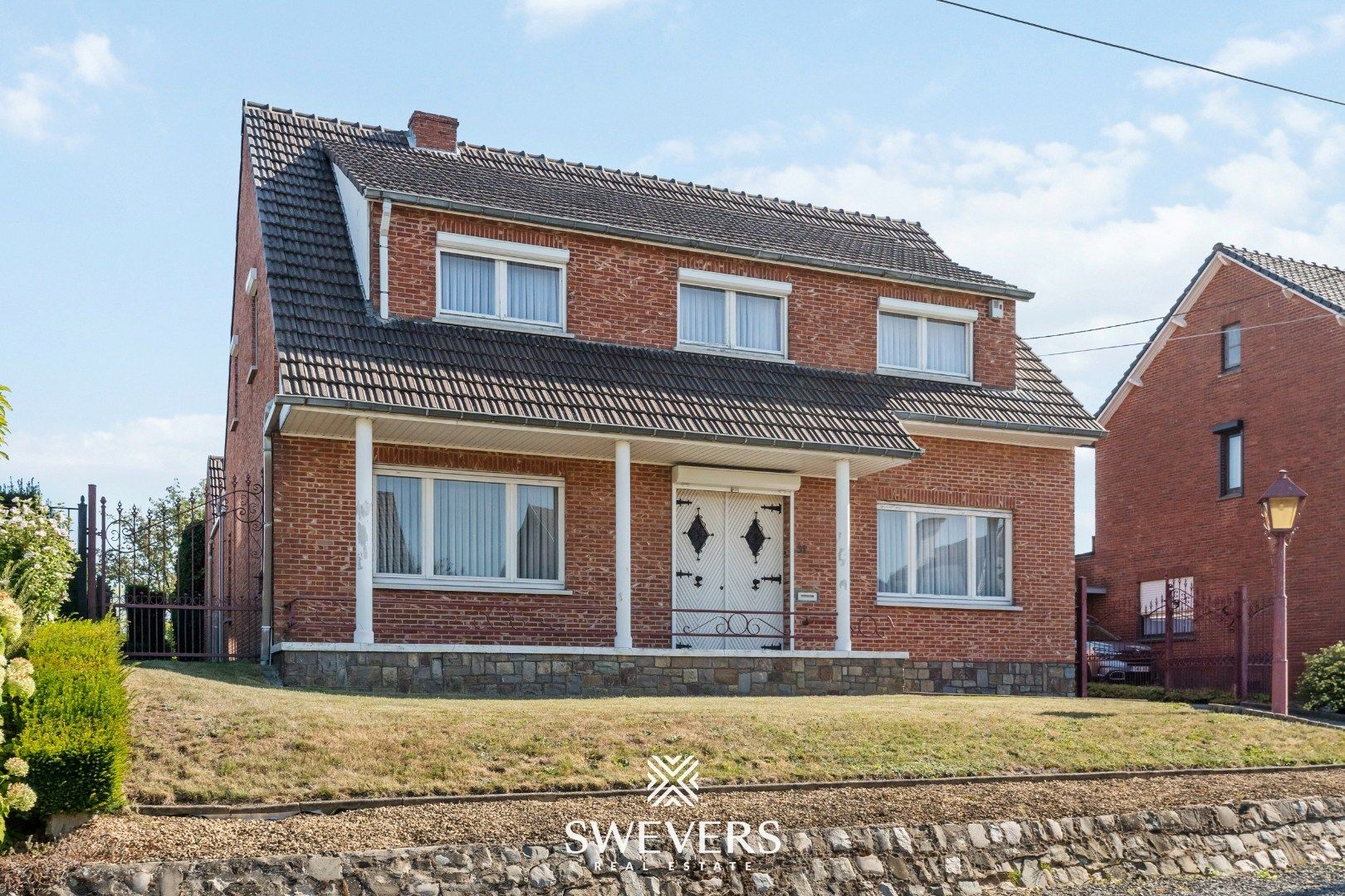 Hoofdfoto van de publicatie: Vrijstaande woning met potentieel en topligging