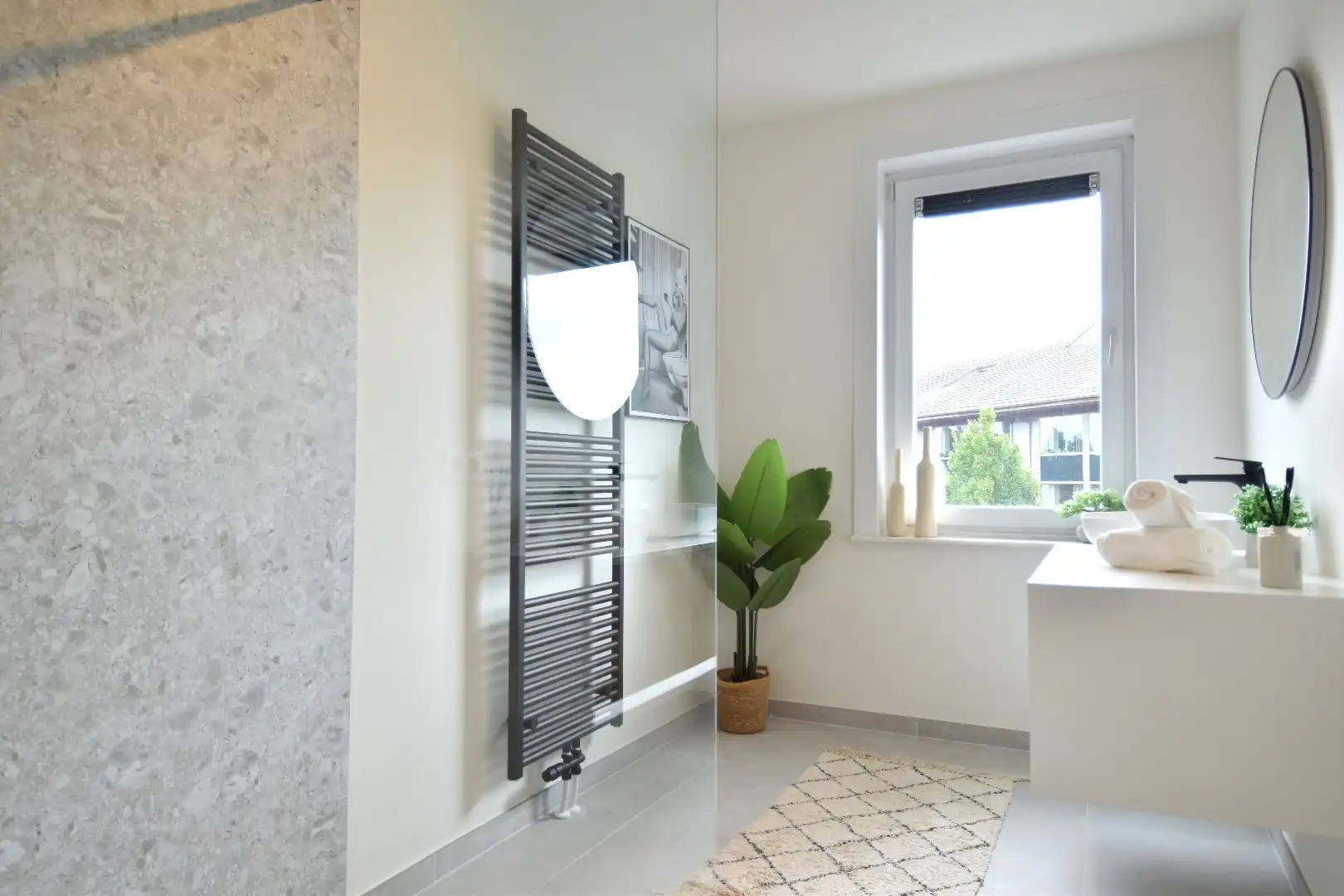 Instapklaar appartement met 2 ruime slaapkamers en balkon te Gullegem foto 5