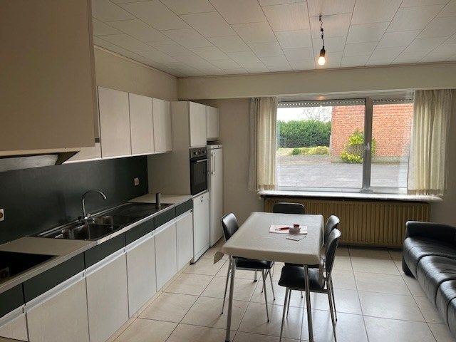 BEGIJNENDIJK ruime halfopen bebouwing met 4 slaapkamers foto 11