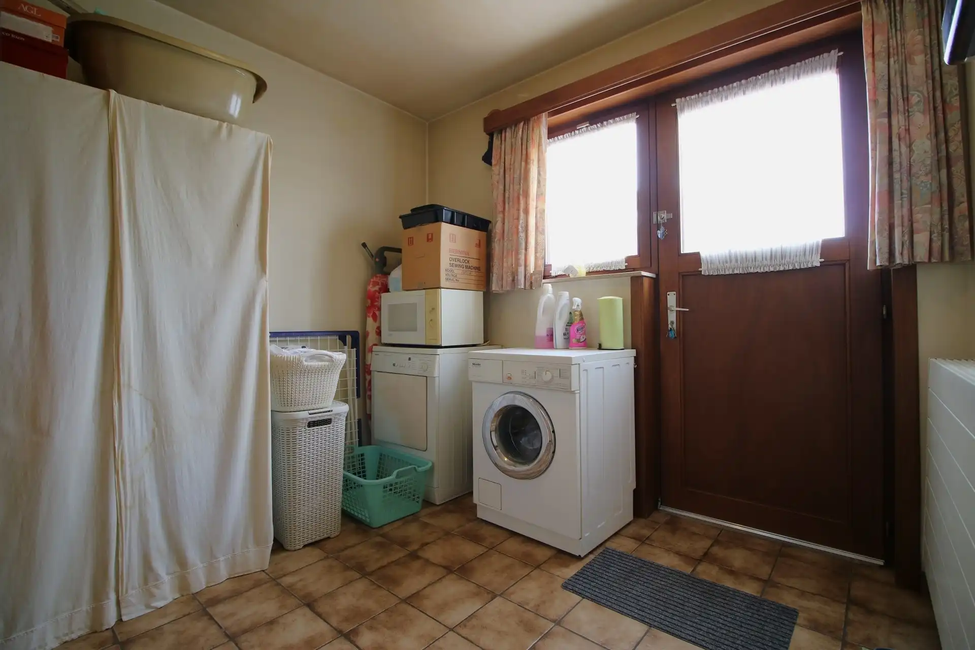 Solide woning HOB in centrum St-Jozef foto 10