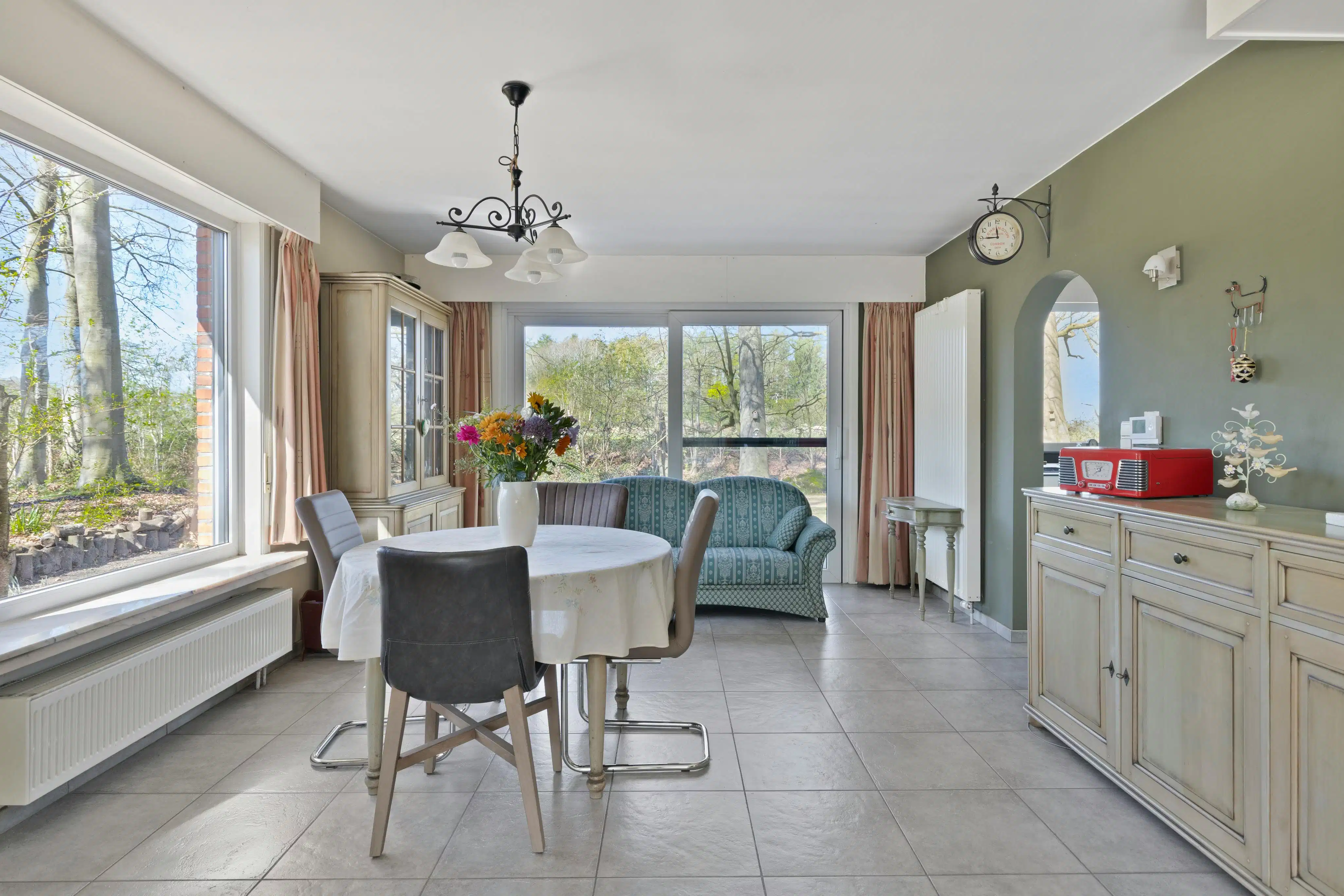 Prachtige bungalow te koop tussen natuur en rust in Liezele.  foto 5