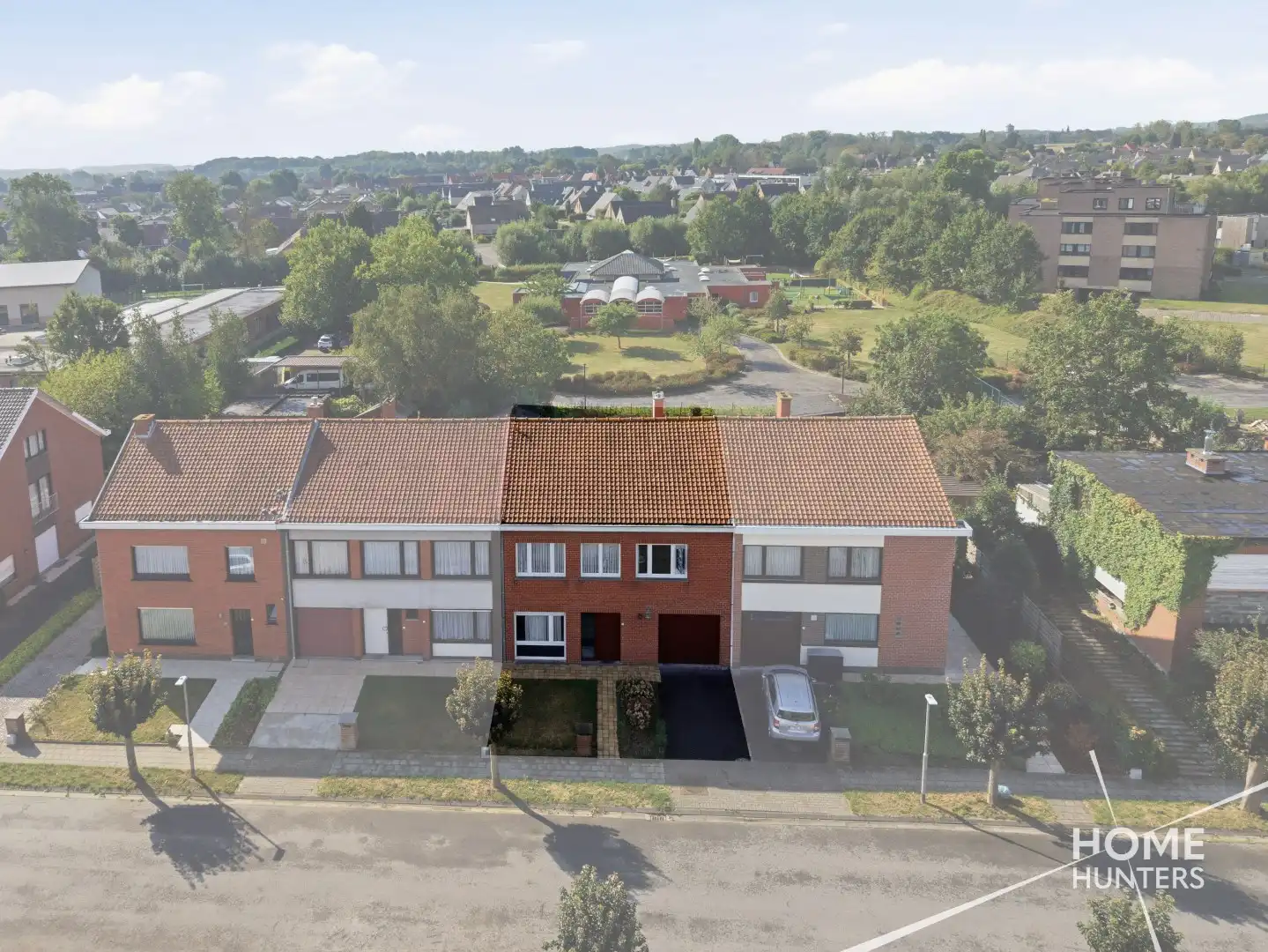 Ruime woning met oprit, garage, gunstig EPC en maar liefst 5 slaapkamers foto 21