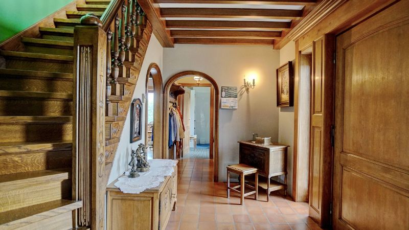 Klassieke villa van 305m² met ruime garage op 7 are 48 ca foto 17