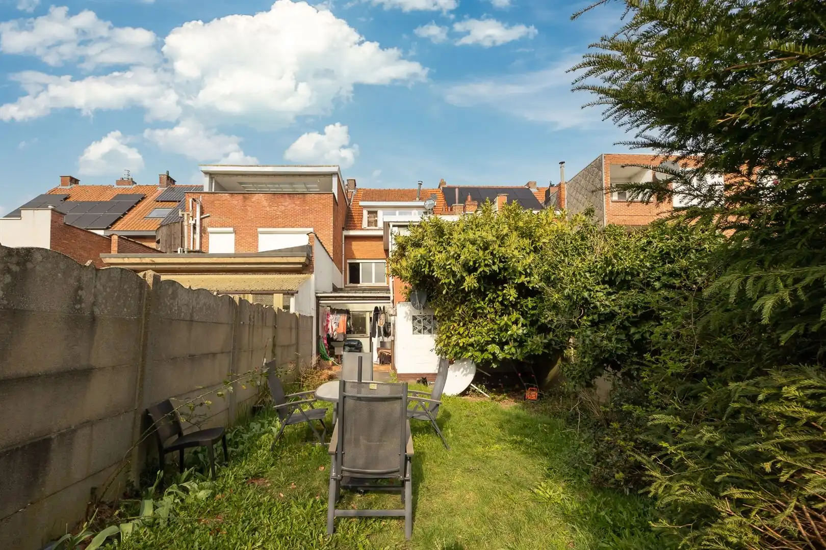 Opbrengsteigendom met 2 APP in Ekeren centrum foto 14