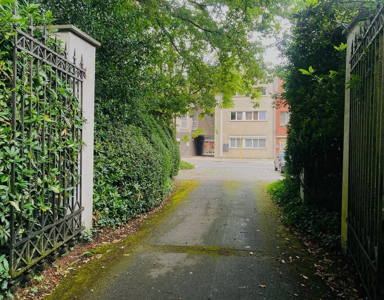 Ruim en energiezuinig appartement met lift in het dorp van Maria ter Heide, nabij openbaar vervoer, winkels, scholen foto 17