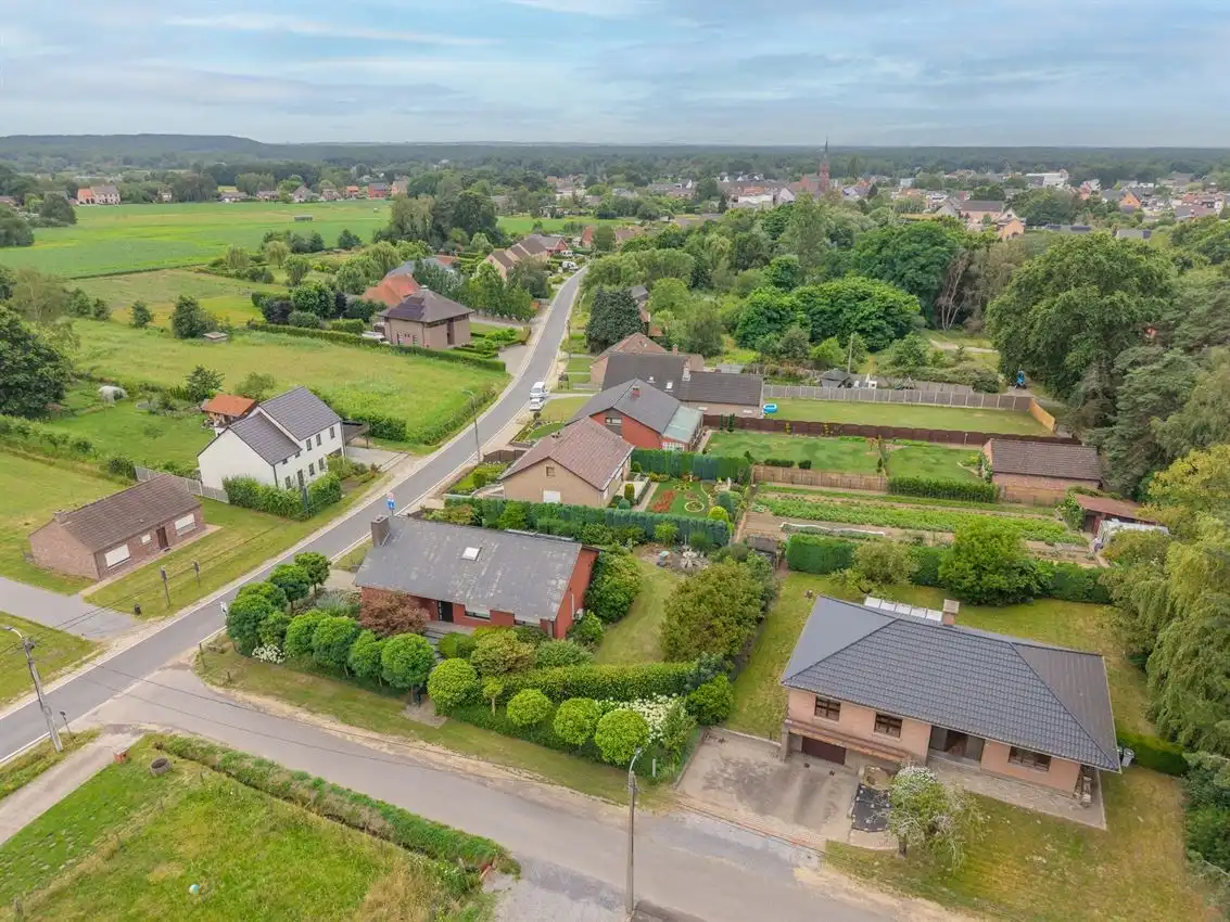 Groen gelegen gezinswoning met 3slk  foto 36