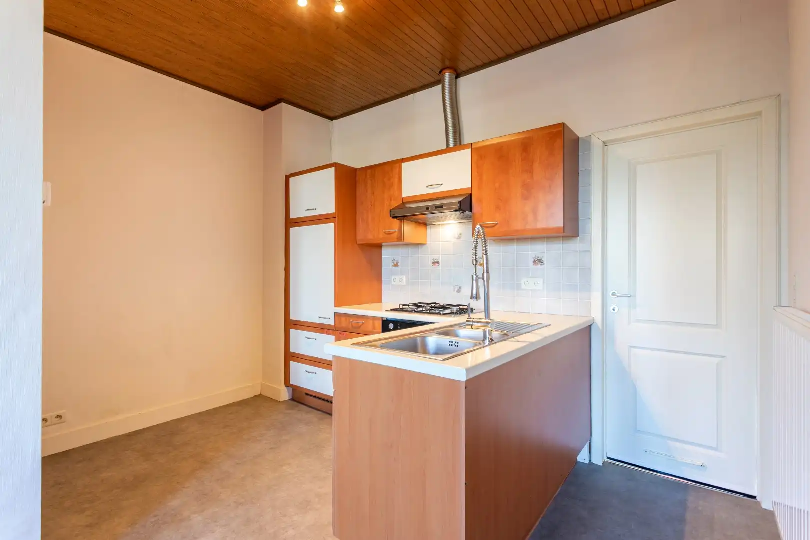 Opbrengsteigendom met 3 app (+-90m²) foto 7