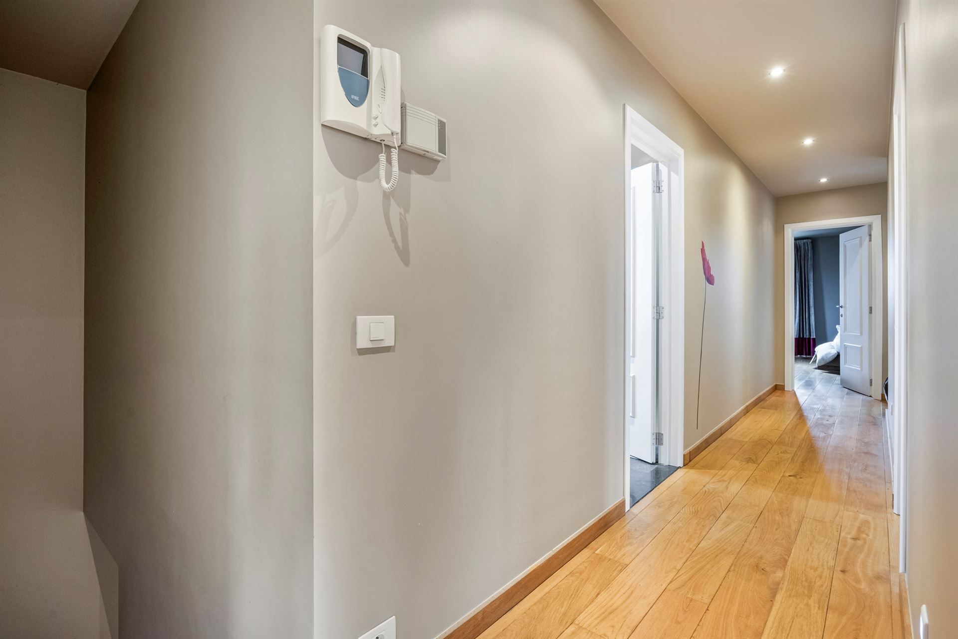 Prachige villa in doodlopende wijk foto 15