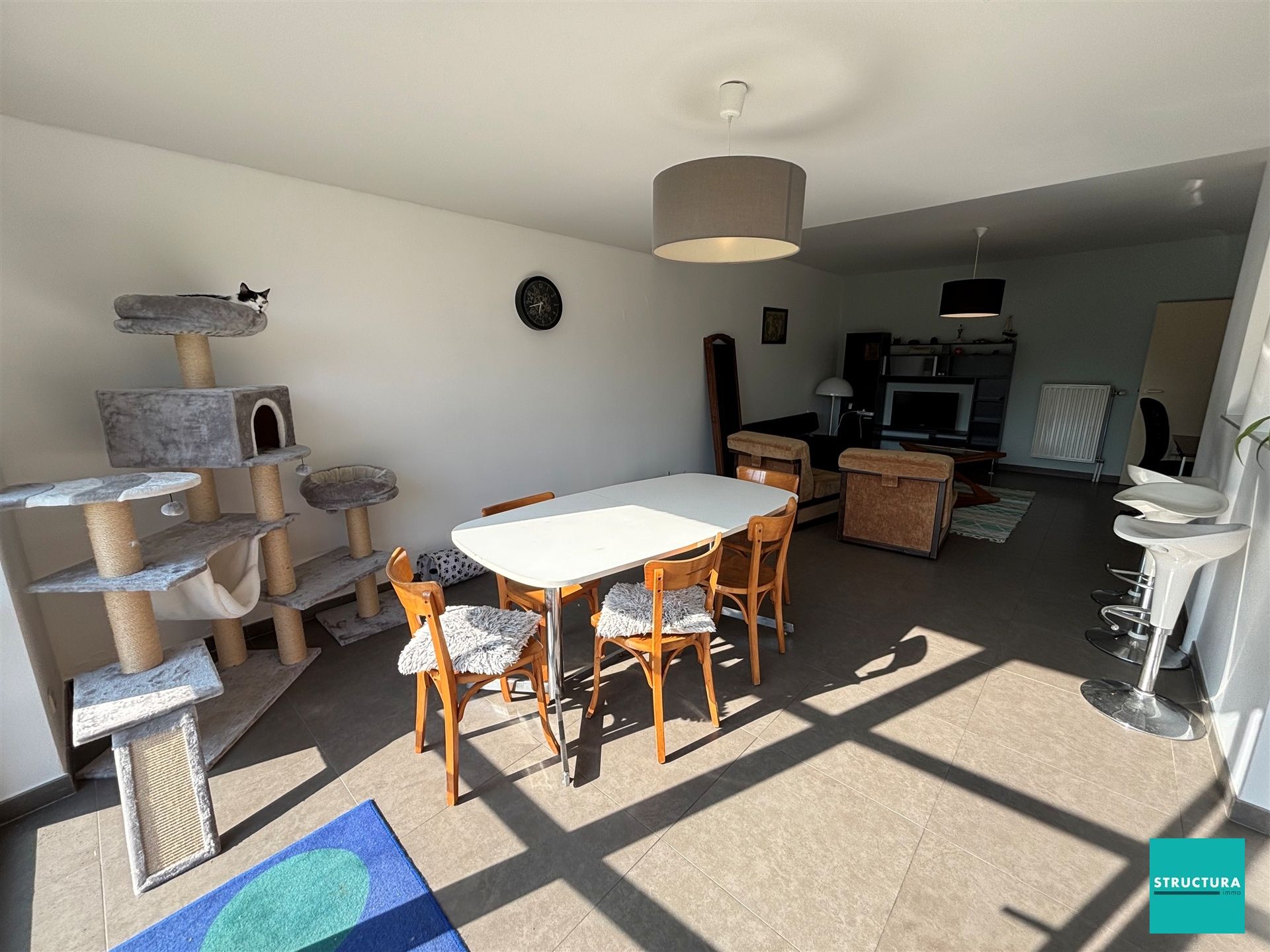 Gelijkvloers appartement met ruime tuin  foto 2