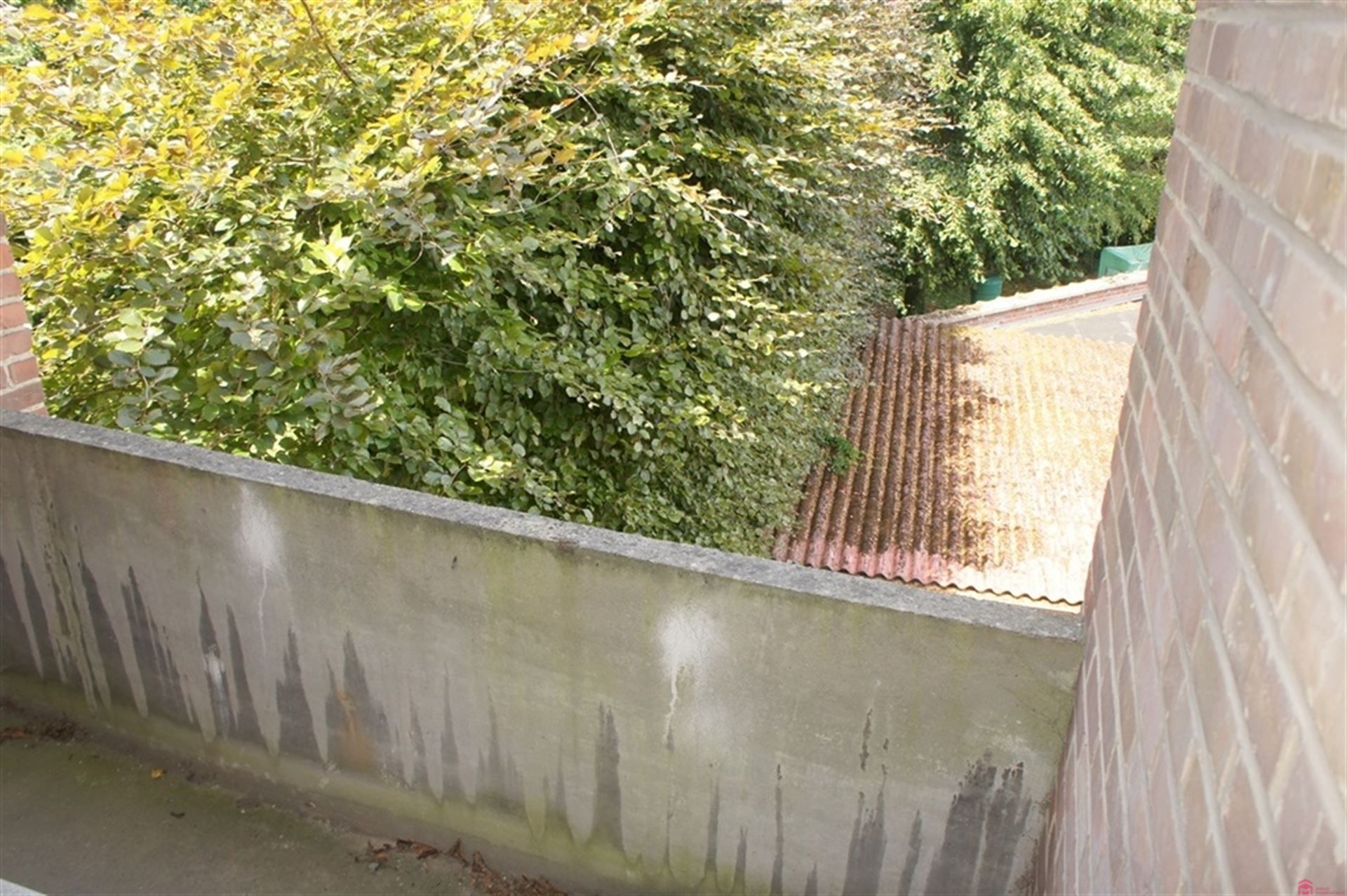 Groot appartement met garage foto 13