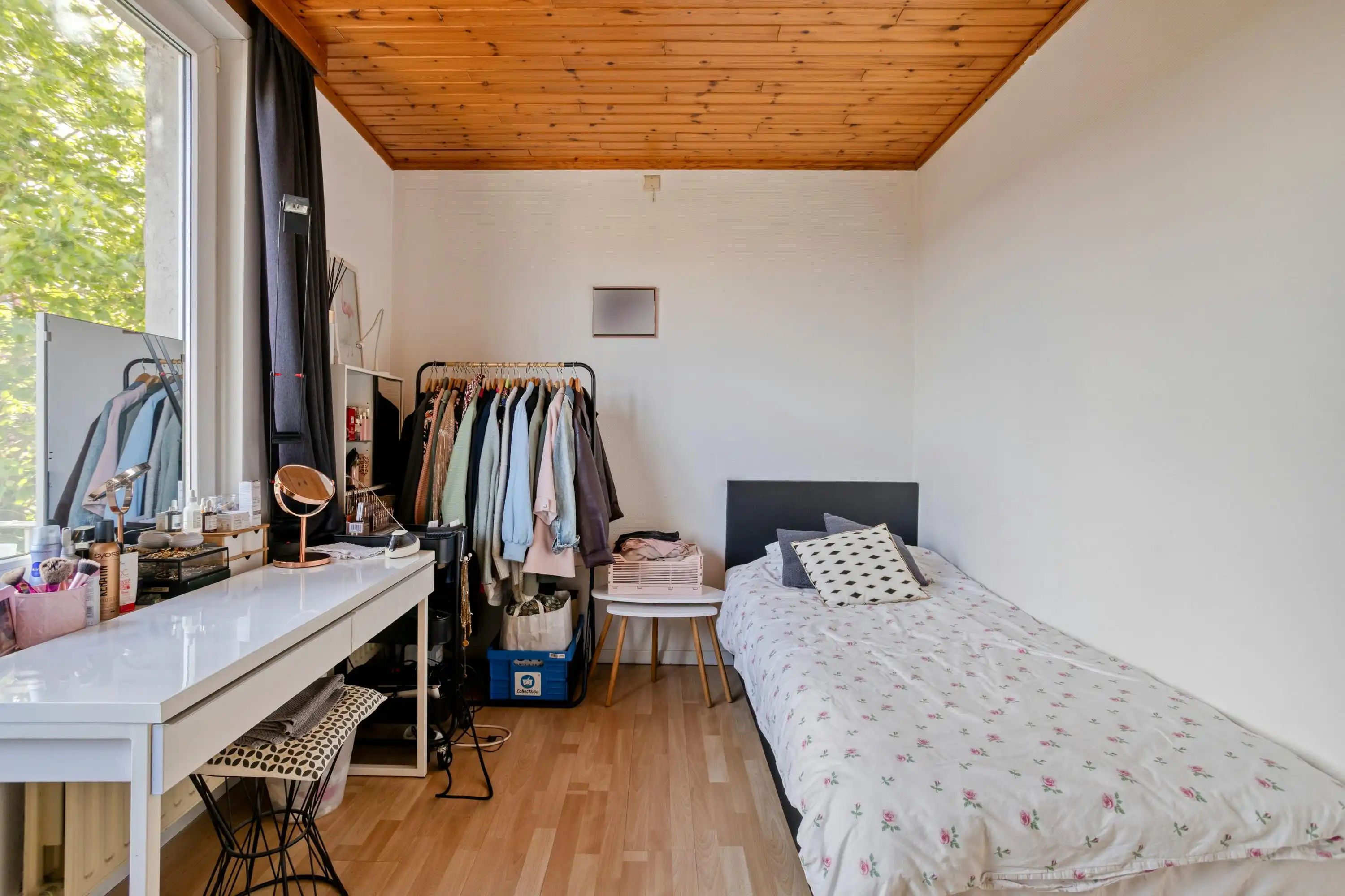 Lichtrijk appartement met 2 slaapkamers te koop in Brugge foto 7
