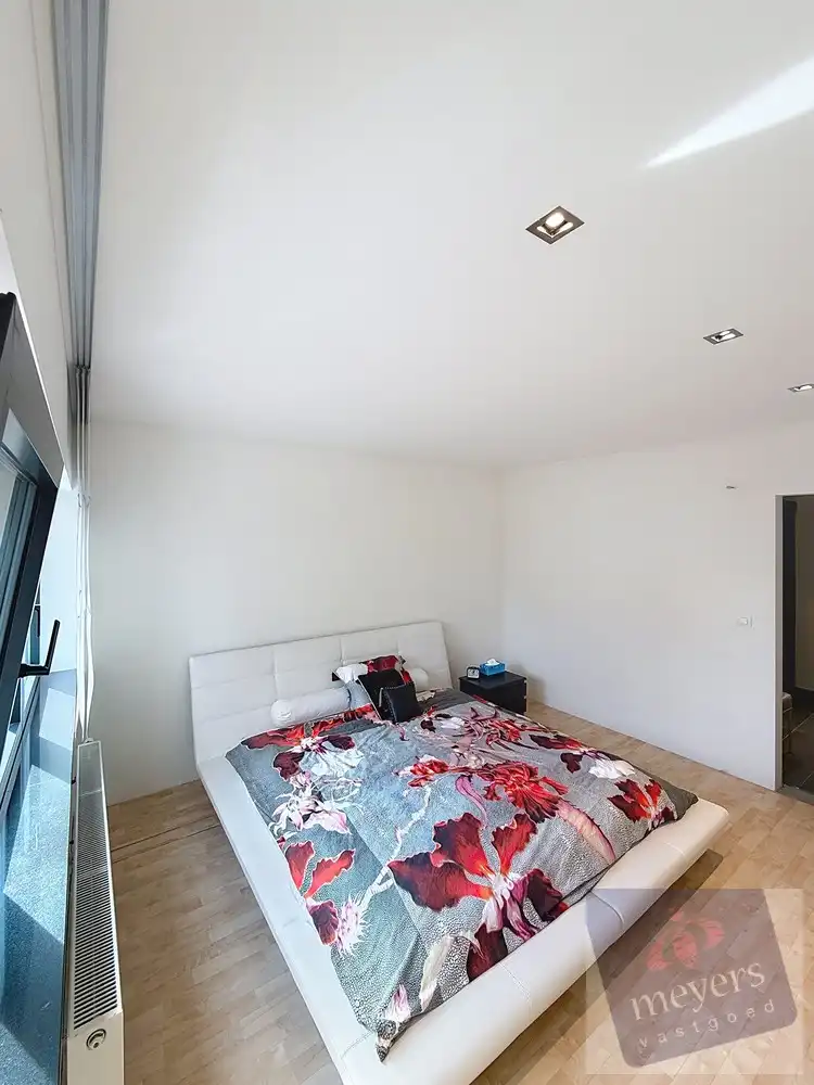 Handelspand met woonst op toplocatie in Spalbeek (Hasselt) foto 22