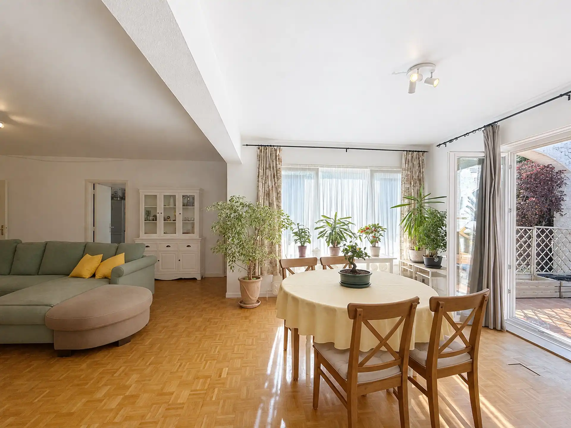 Appartement met 3 slaapkamers - Centrum van Waterloo foto 3