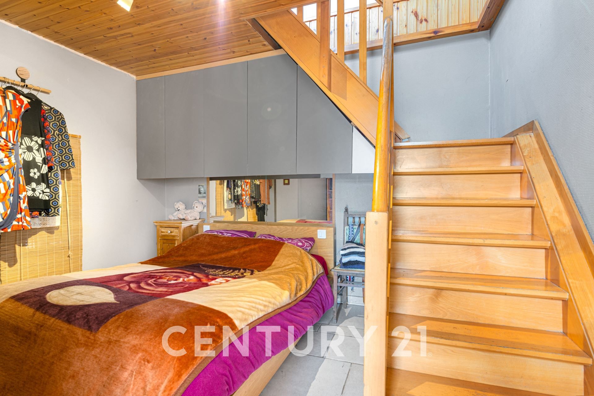 Unieke eigendom te koop met twee woningen en loods te Zingem foto 10