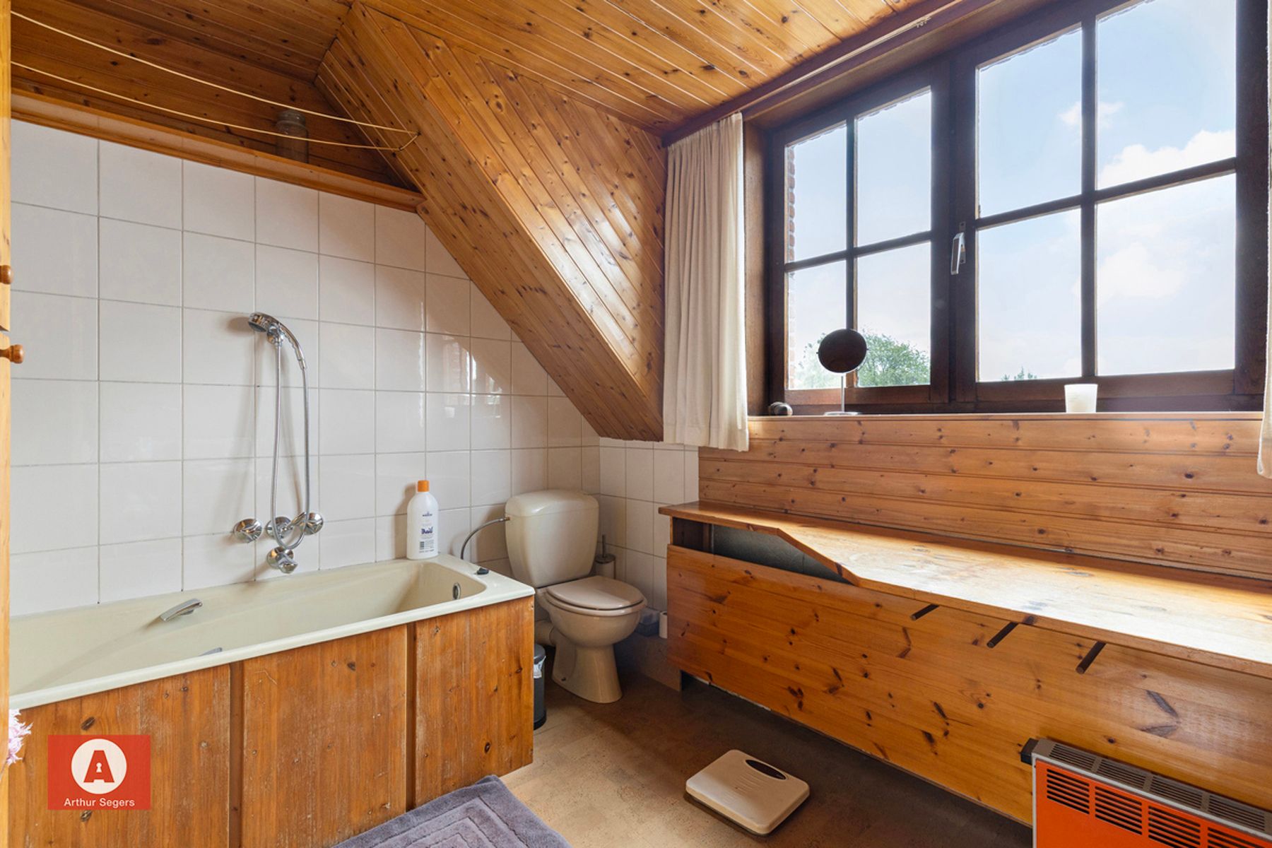 Karaktervolle villa met ruime tuin en tal van mogelijkheden  foto 25