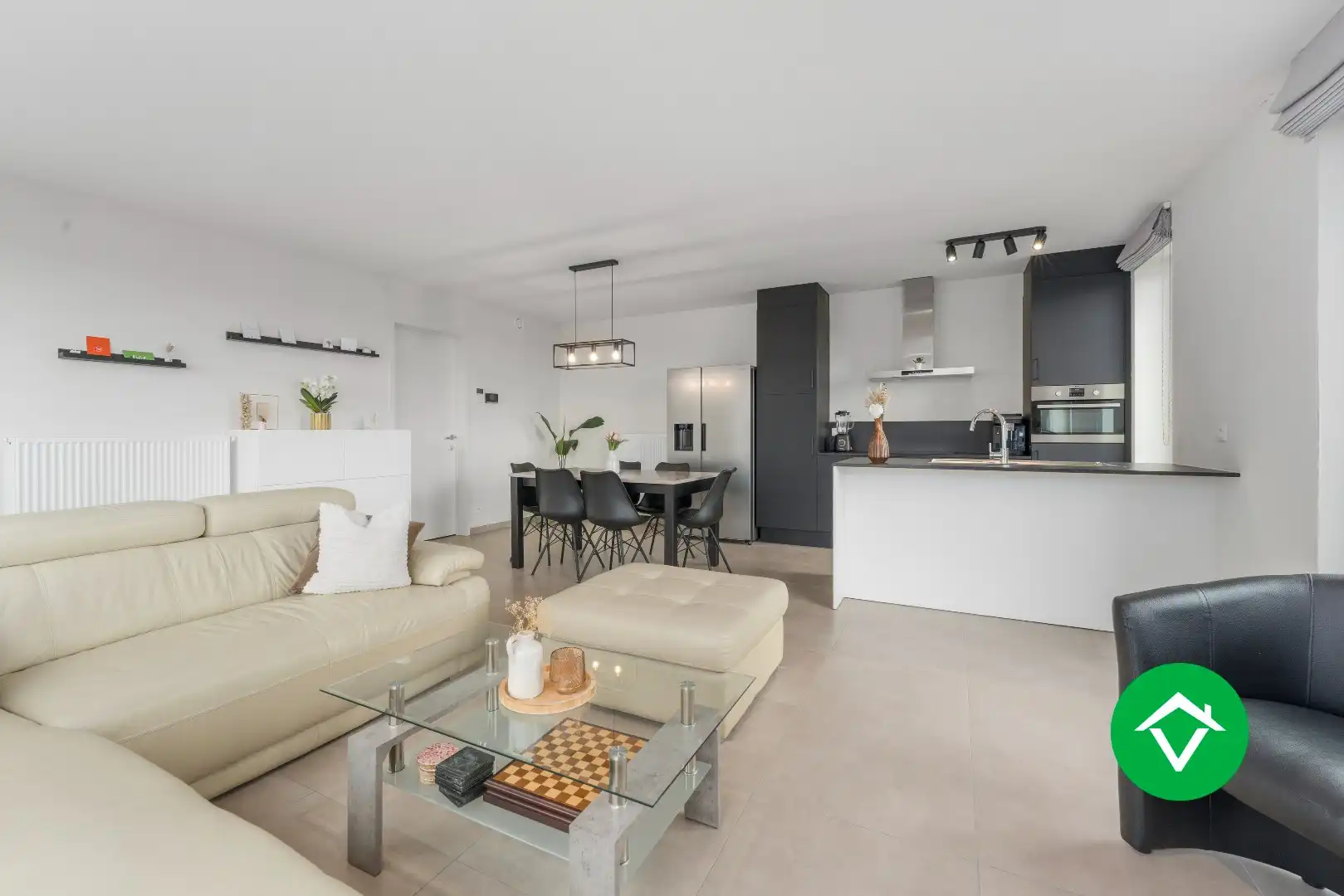 Recent topappartement (2023) met 2 slaapkamers én garage te Diksmuide foto 3