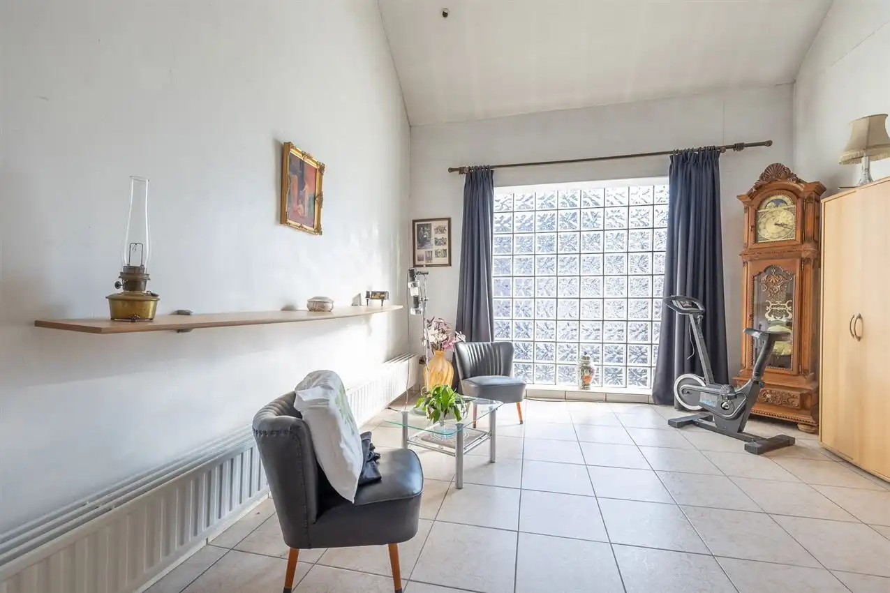 Ruime gezinswoning in het hartje van Scherpenheuvel foto 14