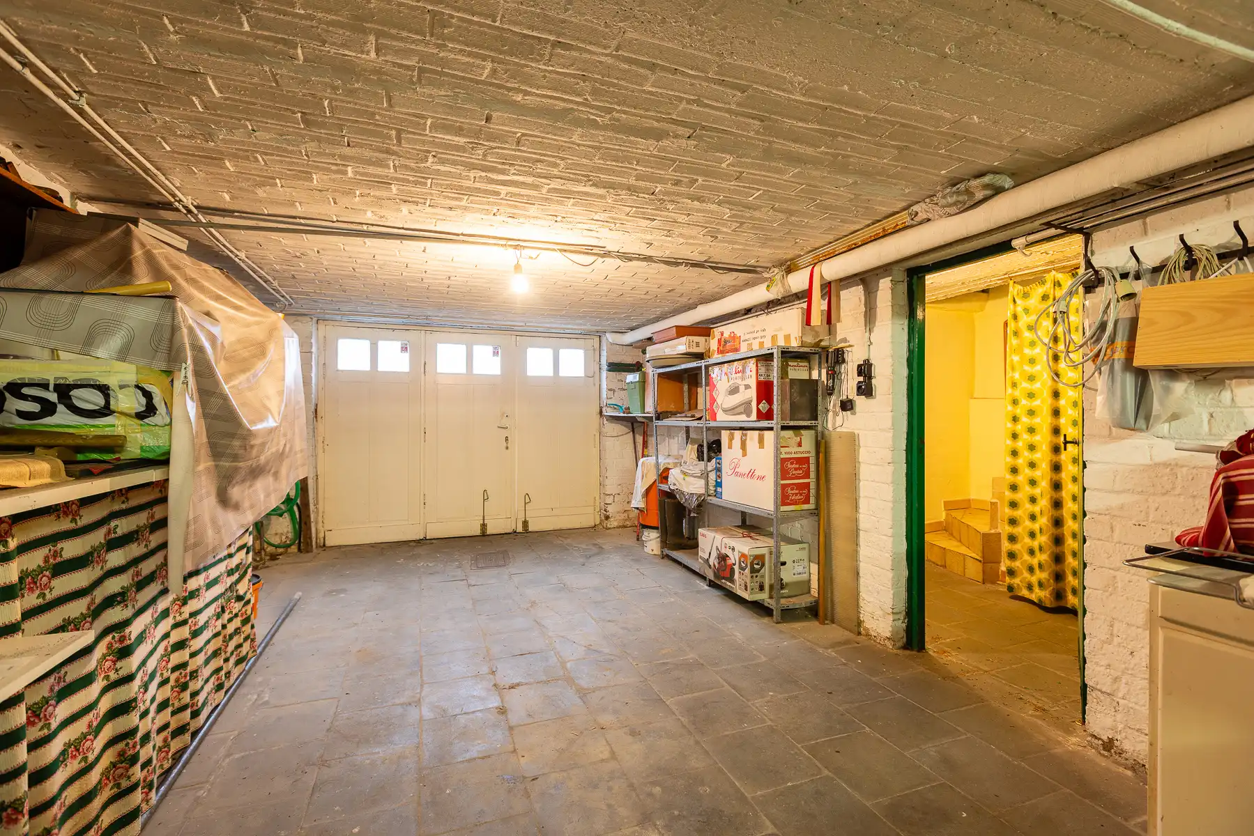 Gezinswoning met tuin, terras en garage foto 27