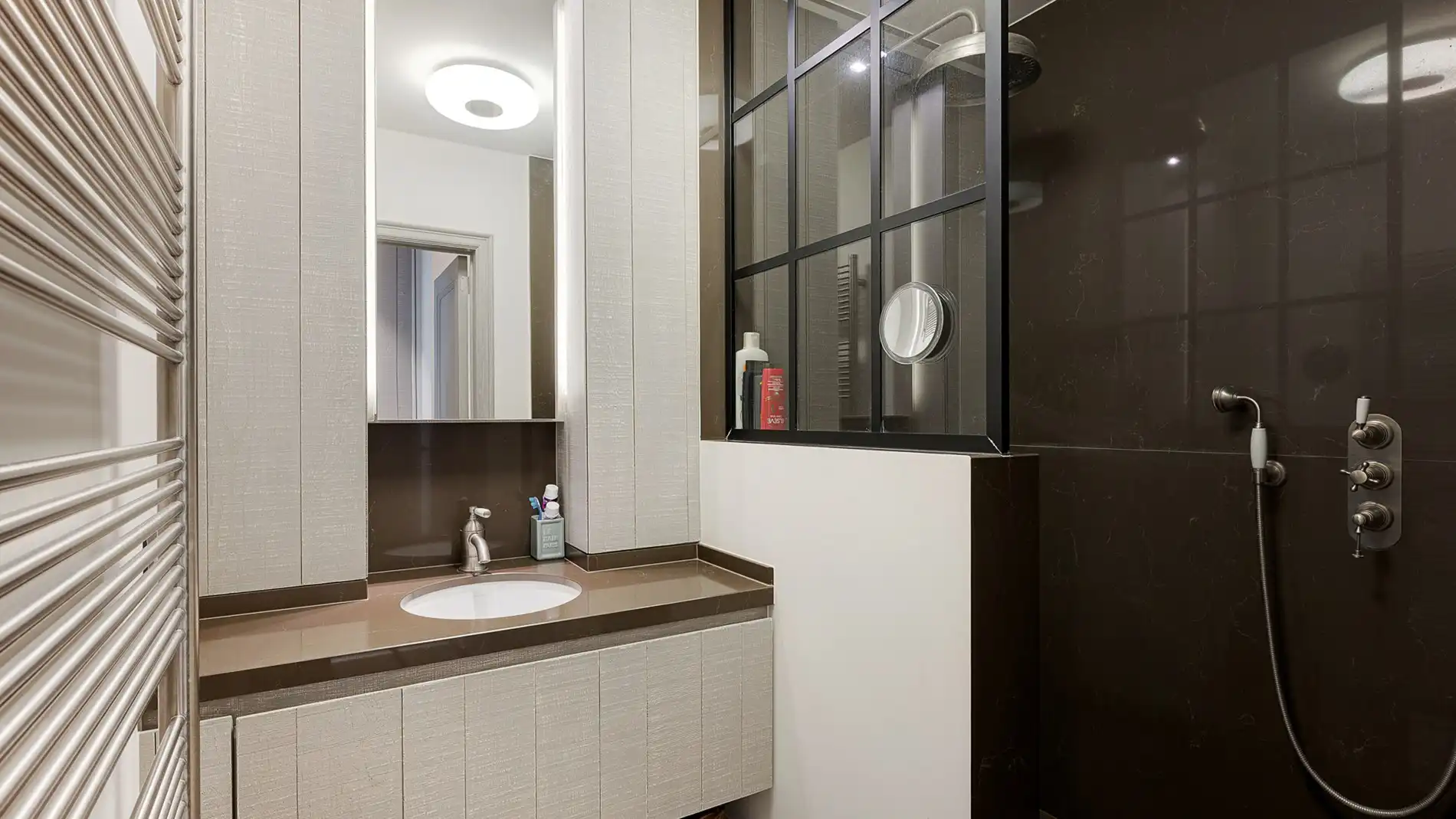 Appartement met 2 slpks. te koop in centrum Knokke foto 11