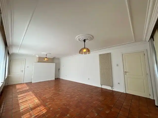 Halfopen woning met 3 slaapkamers, tuin en garage te Neeroeteren.  foto 5