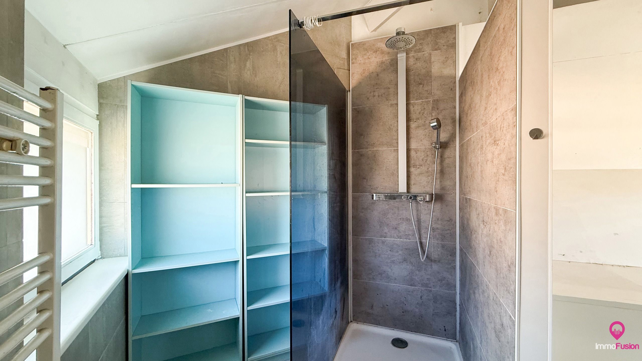 Te renoveren woning met grote tuin in doodlopende straat! foto 18