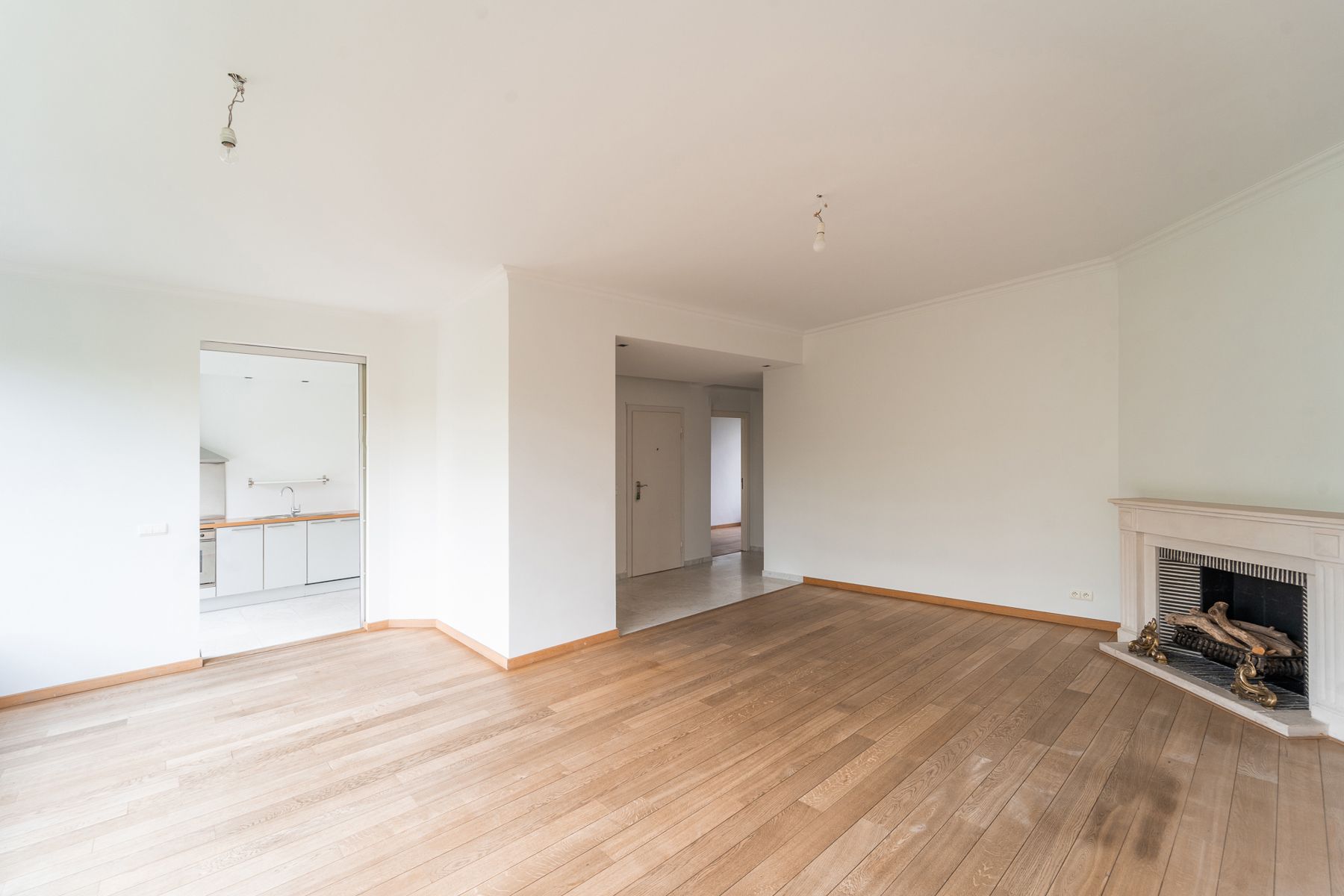 Ruim 2 – slaapkamerappartement met terras foto 5