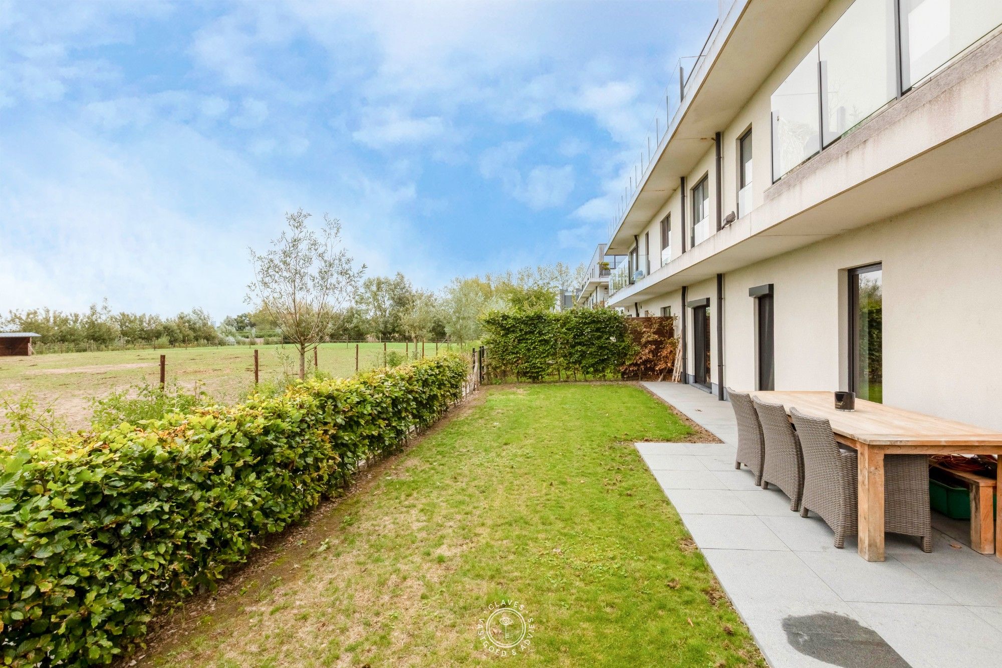 Instapklaar en verzorgd appartement met tuin en magnifiek zicht op het groen foto 2