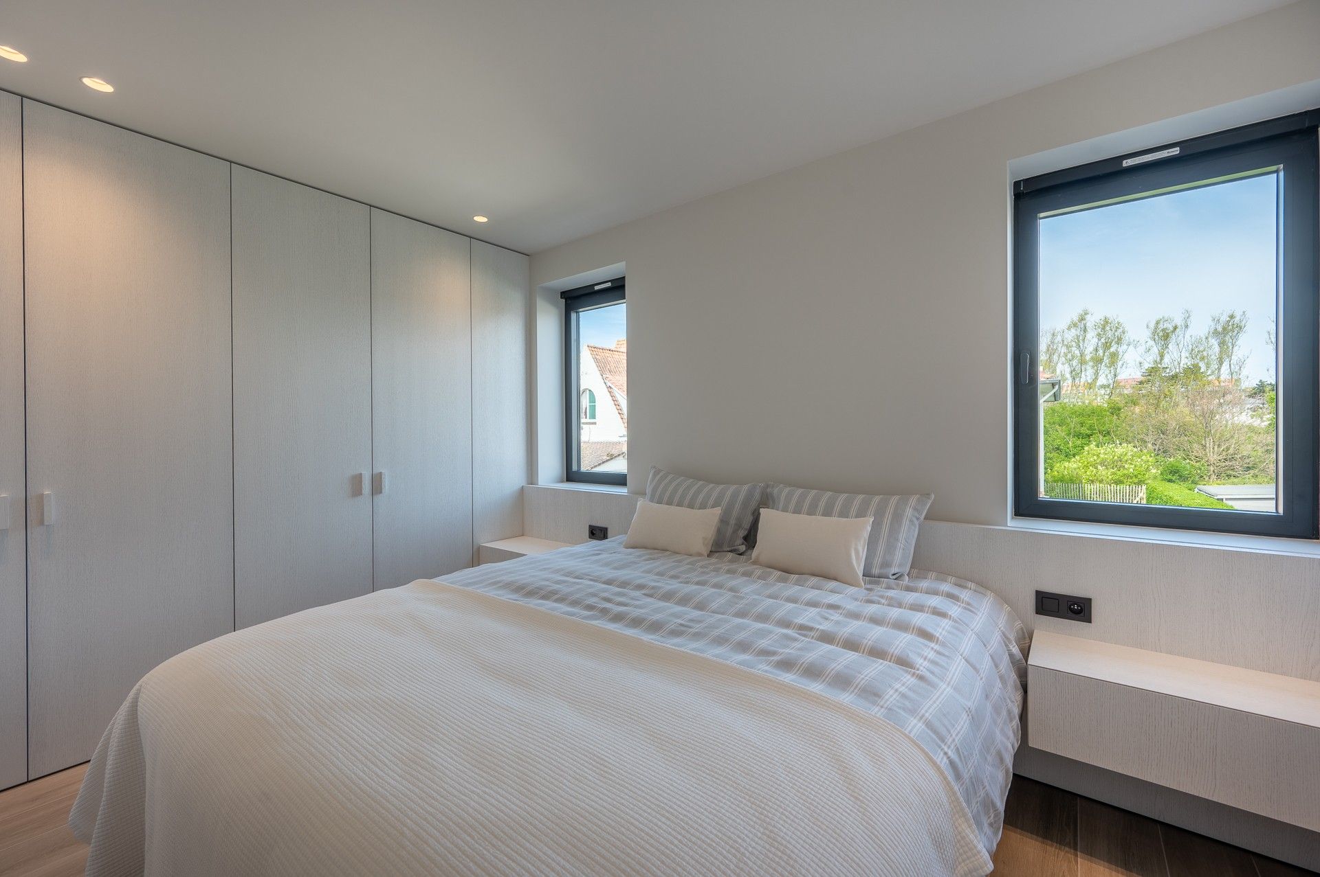 Unieke Nieuwbouwvilla in Duinbergen – Luxe, Duurzaamheid en Comfort foto 17