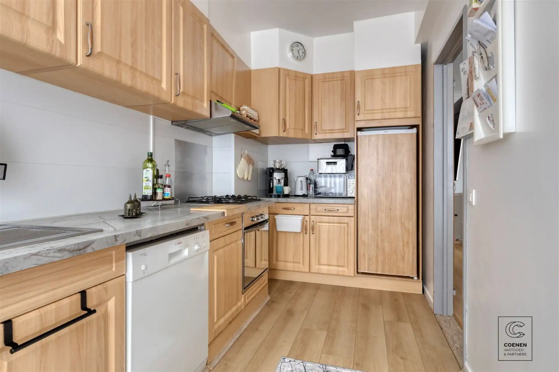 Instapklaar app. van 88 m² met 2 slpk's gelegen te Deurne! foto 7