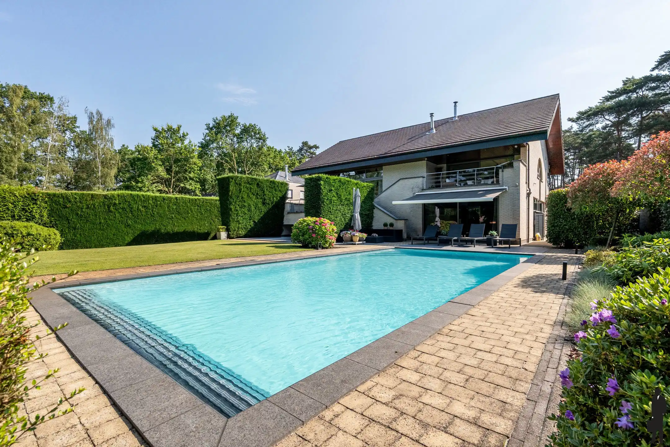 Exclusieve split-levelvilla met 5 slaapkamers te Brecht foto 2