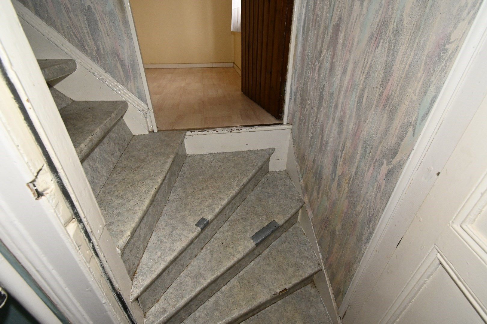 Alleenstaande woning met garage en tuin foto 21
