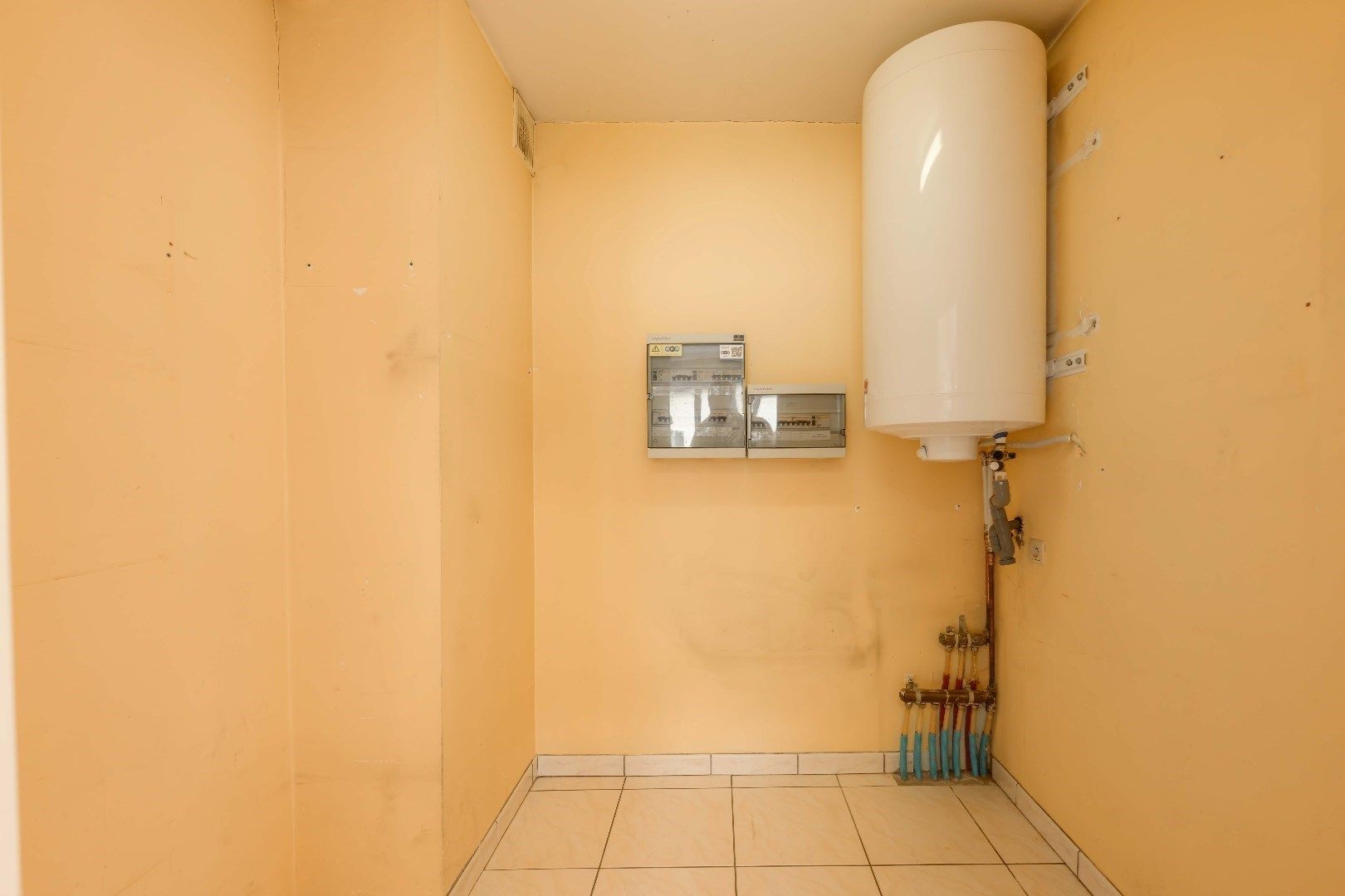 CENTRAAL GELEGEN APPARTEMENT MET 3 SLPKS | BERGING | AUTOSTAANPLAATS  foto 4