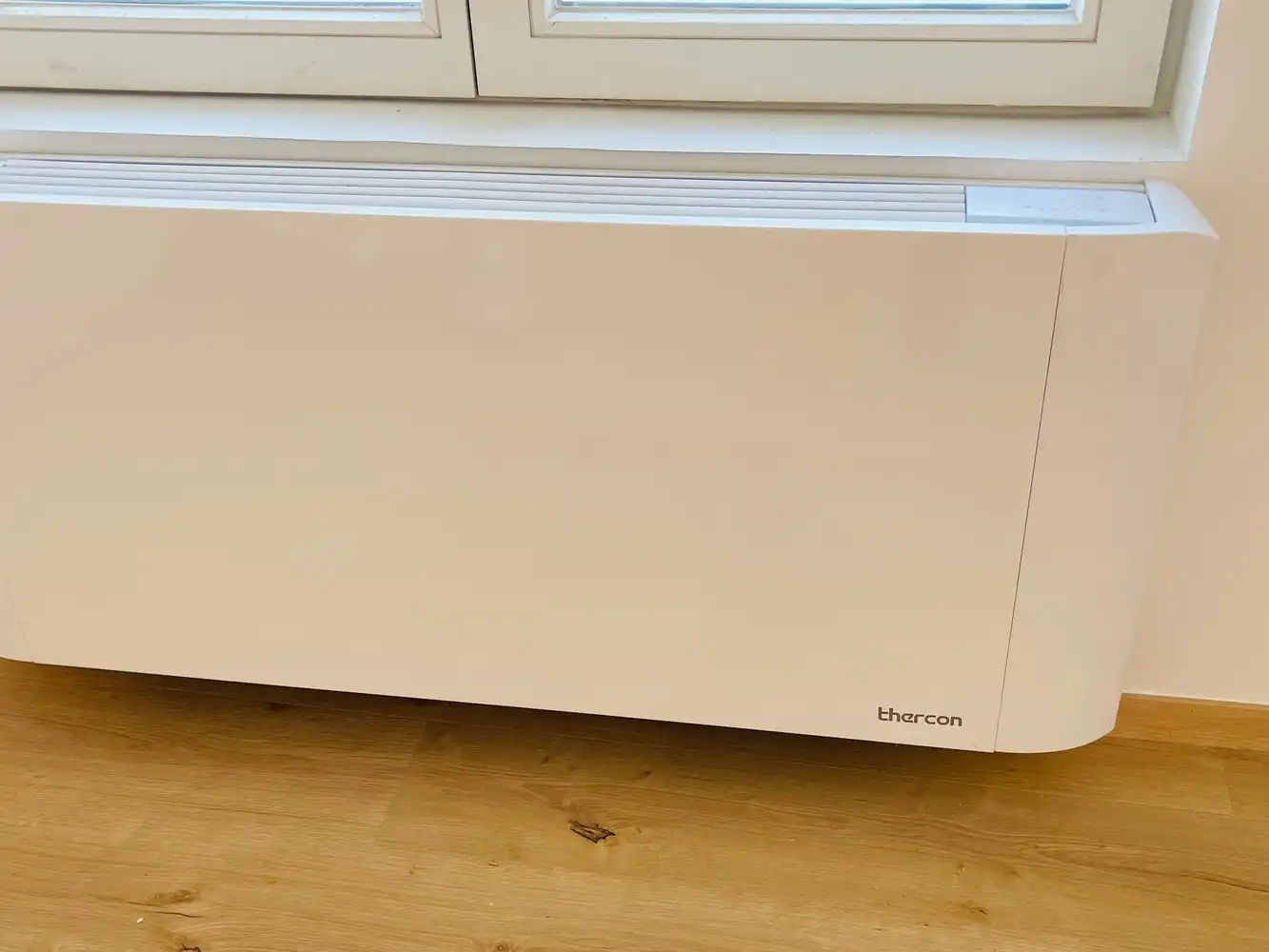 EXCLUSIEF WONEN in Brugge centrum, met zicht op de REIEN, ENERGIEZUINIG  TOTAAL GERENOVEERD BURGERSHUIS met 6 slaapkamers en, 3 nieuwe badkamers , stadspatio. foto 27