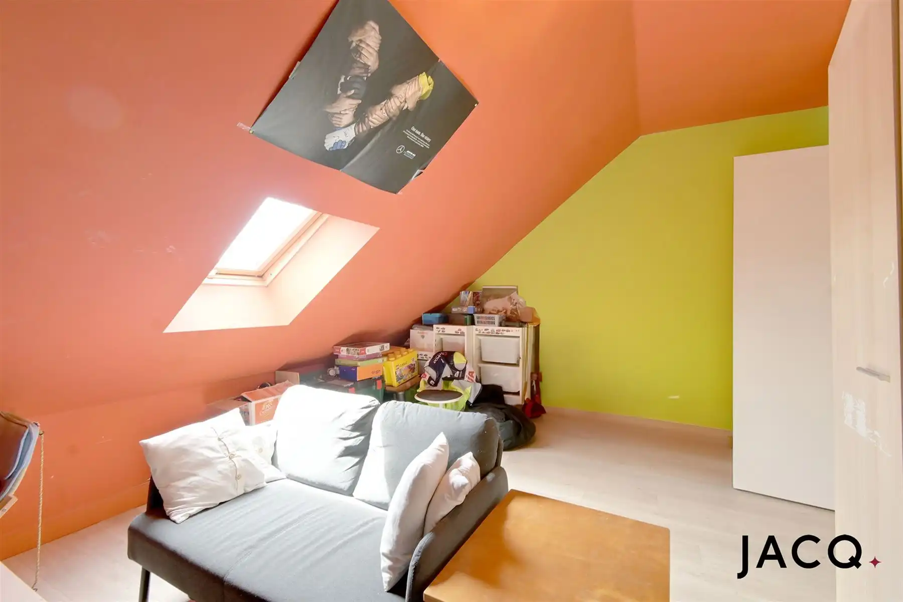 Gerenoveerde woning (2010) met 3slpk's en gezellige tuin! foto 19