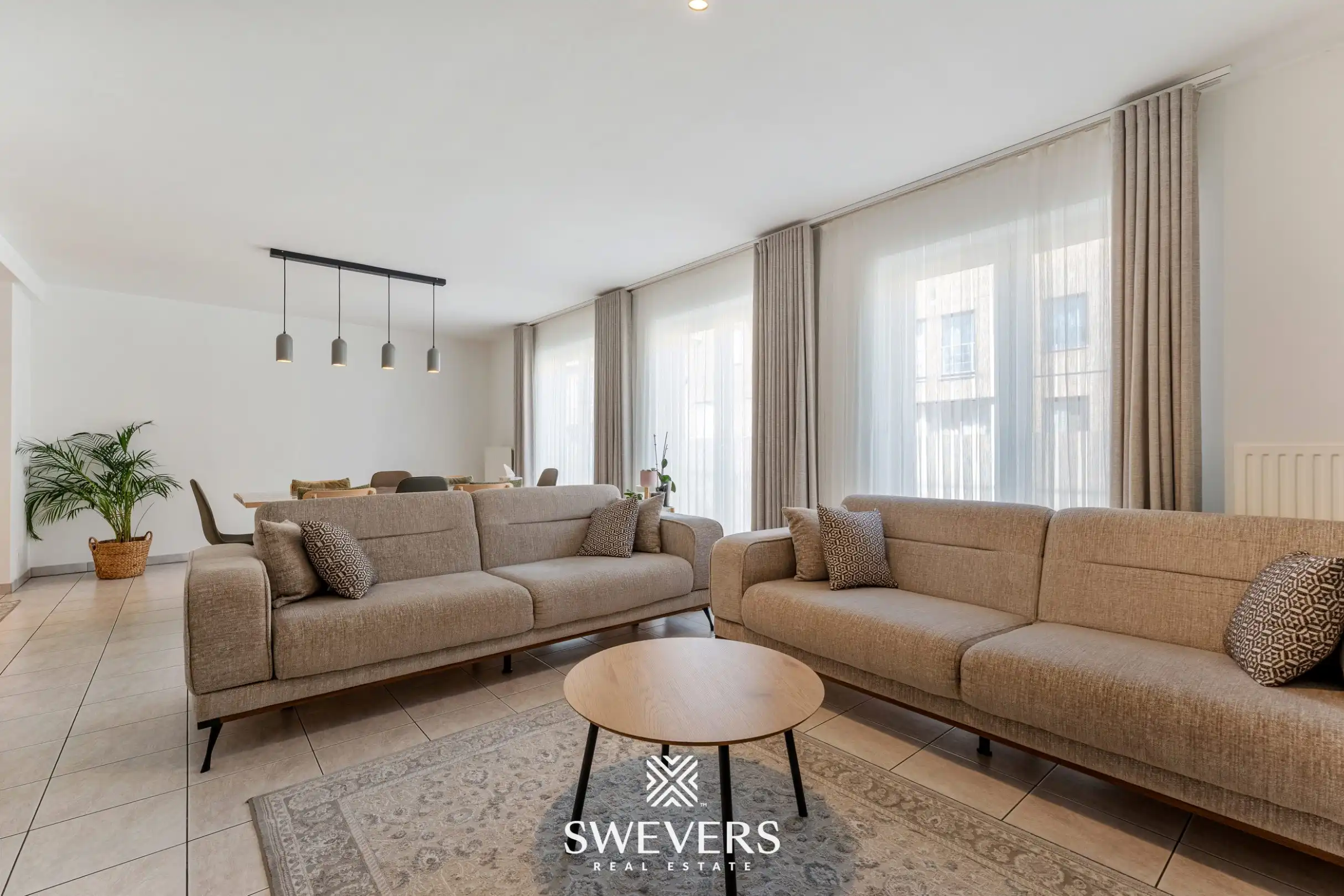 Gerenoveerd 2-slaapkamerappartement met ZW-terras vlak bij Hasselt centrum foto 5