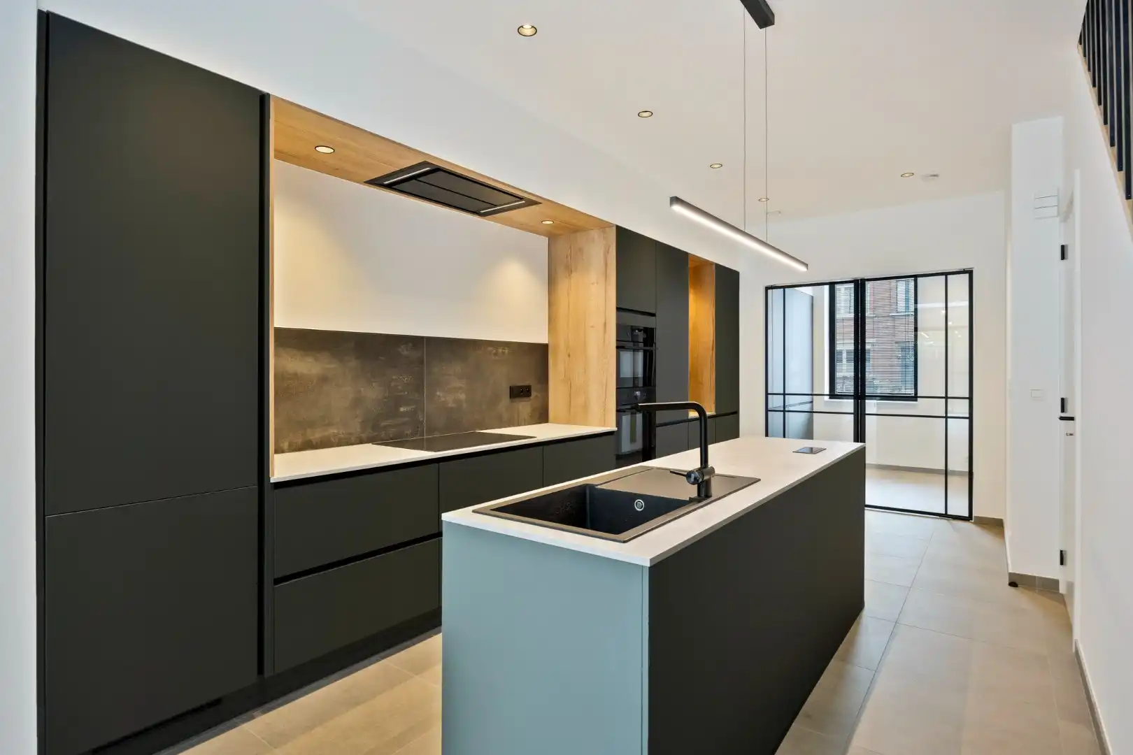 Totaal gerenoveerde woning met 3 slaapkamers, 2 badkamers, tuin en terras in Kessel-Lo! – EPC 14 kWh/m² - bewoonbare opp. 152 m² foto 8