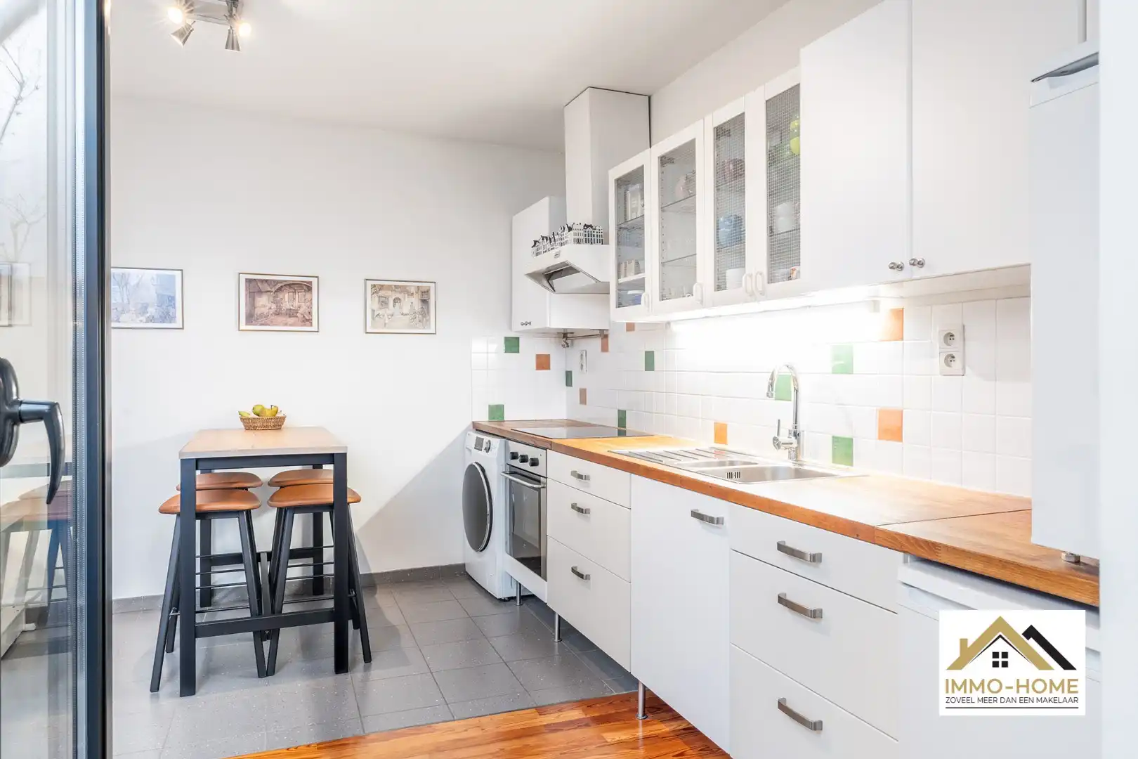 Instapklare knusse starterswoning  foto 2