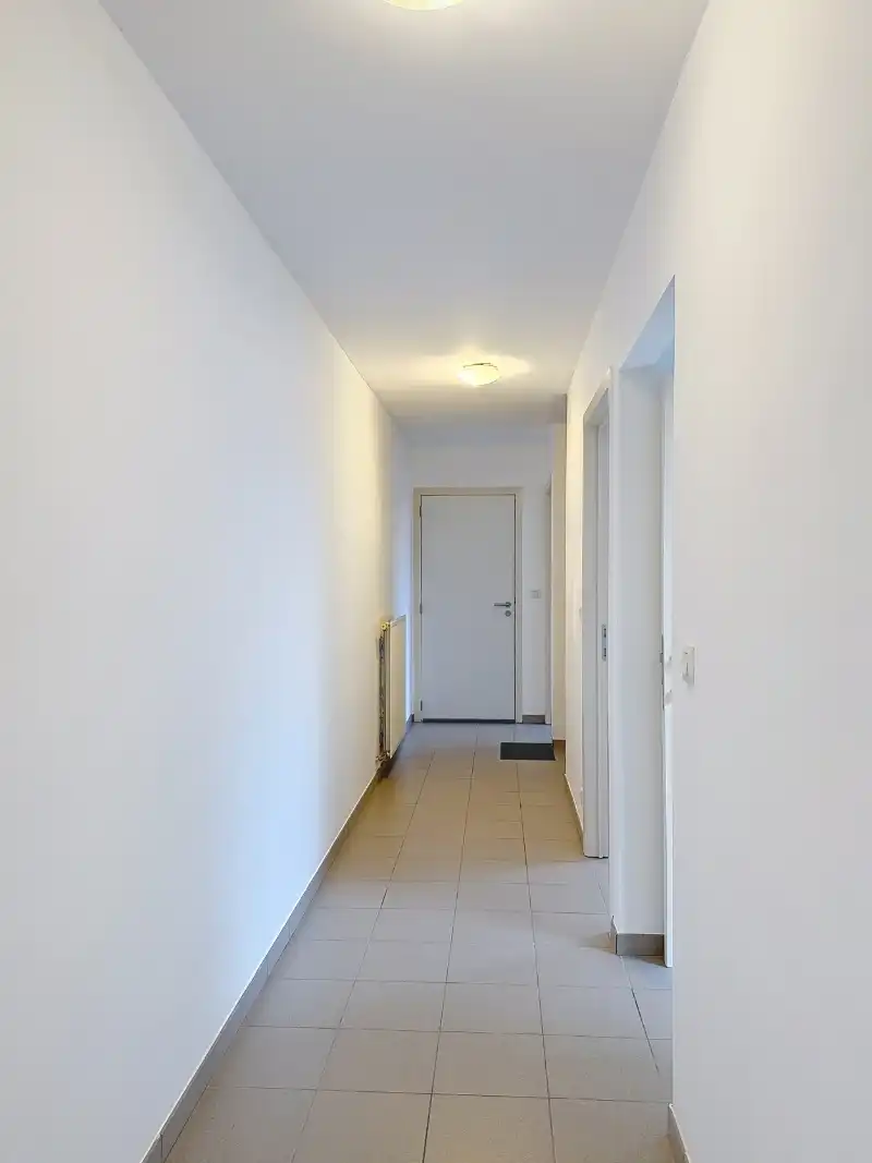 2 slaapkamer appartement met garage in hartje Oedelem foto 5