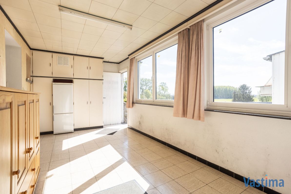 Op te frissen woning met prachtig weids uitzicht foto 10