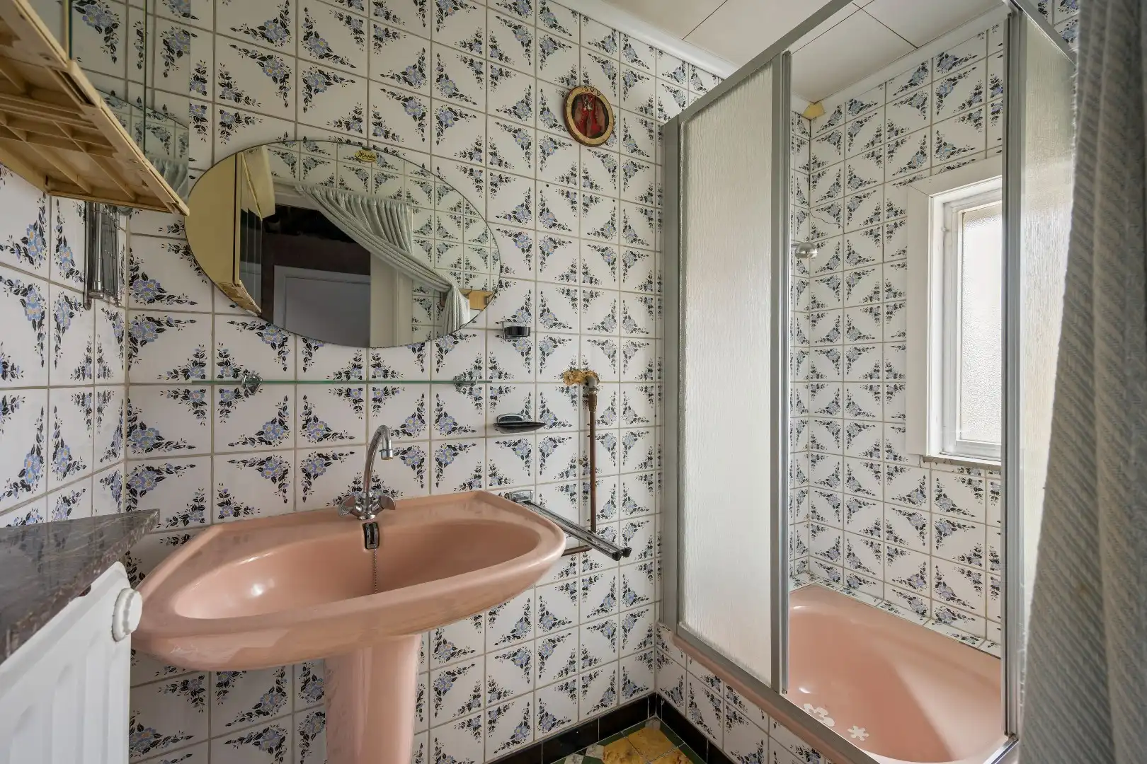 Op te frissen woning met 3 slaapkamers, garage en tuin. foto 5