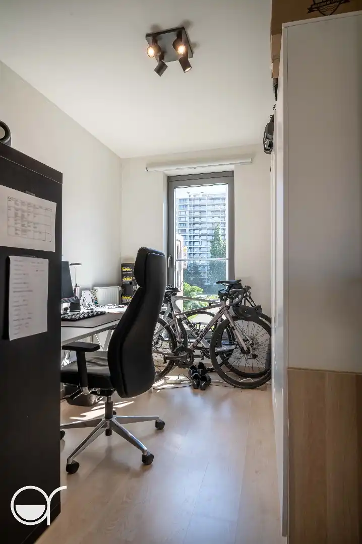 2 slaapkamerappartement met groot terras foto 10