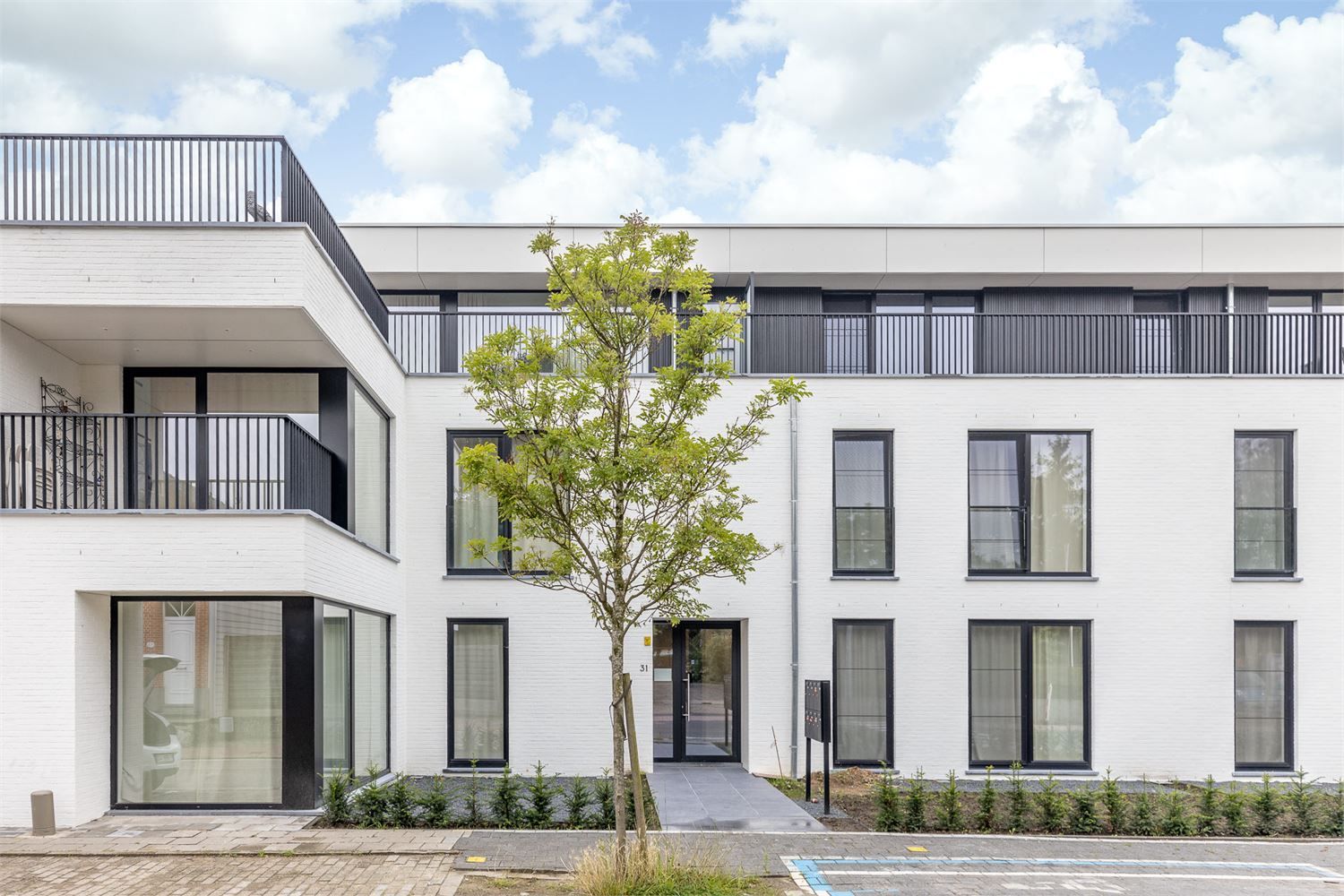 Prachtig appartement met 2 slpkrs foto 2