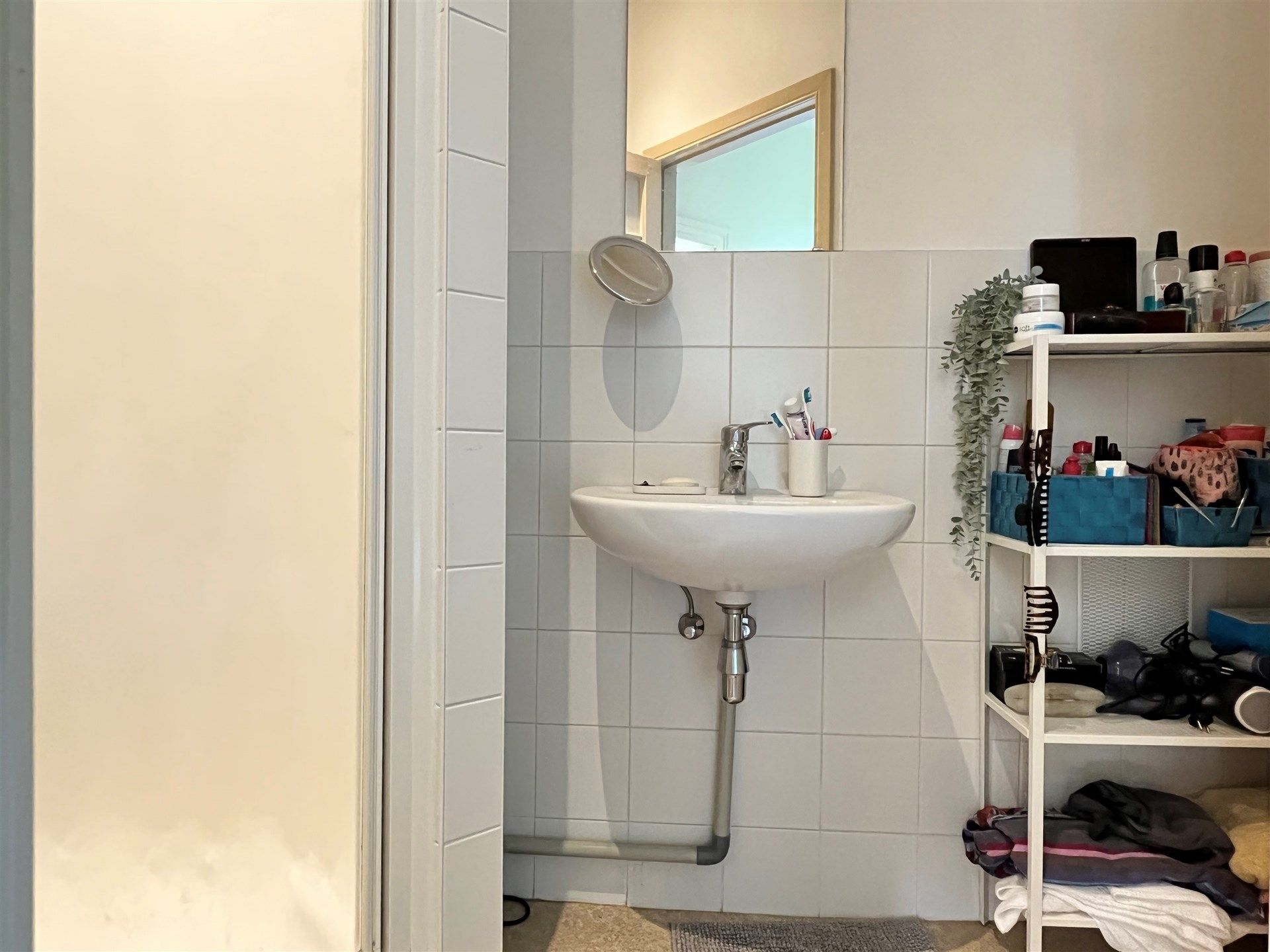 Rustig gelegen 1 slaapkamer appartement in residentiële wijk! foto 8