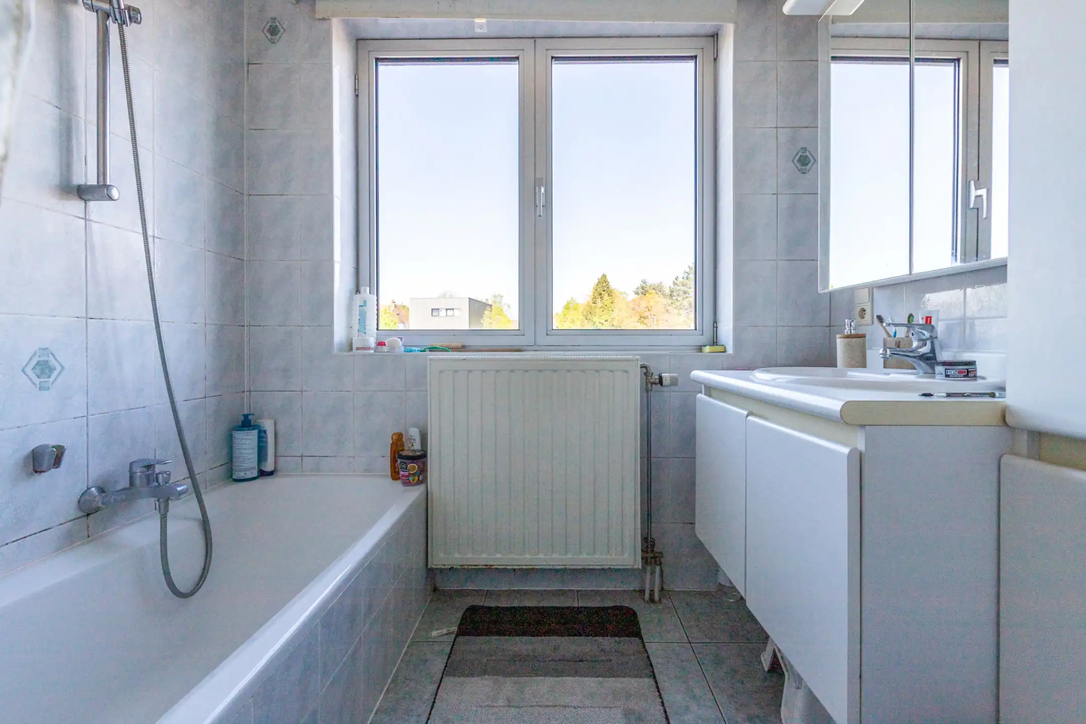 Ruim duplex appartement in het centrum van Sterrebeek foto 6